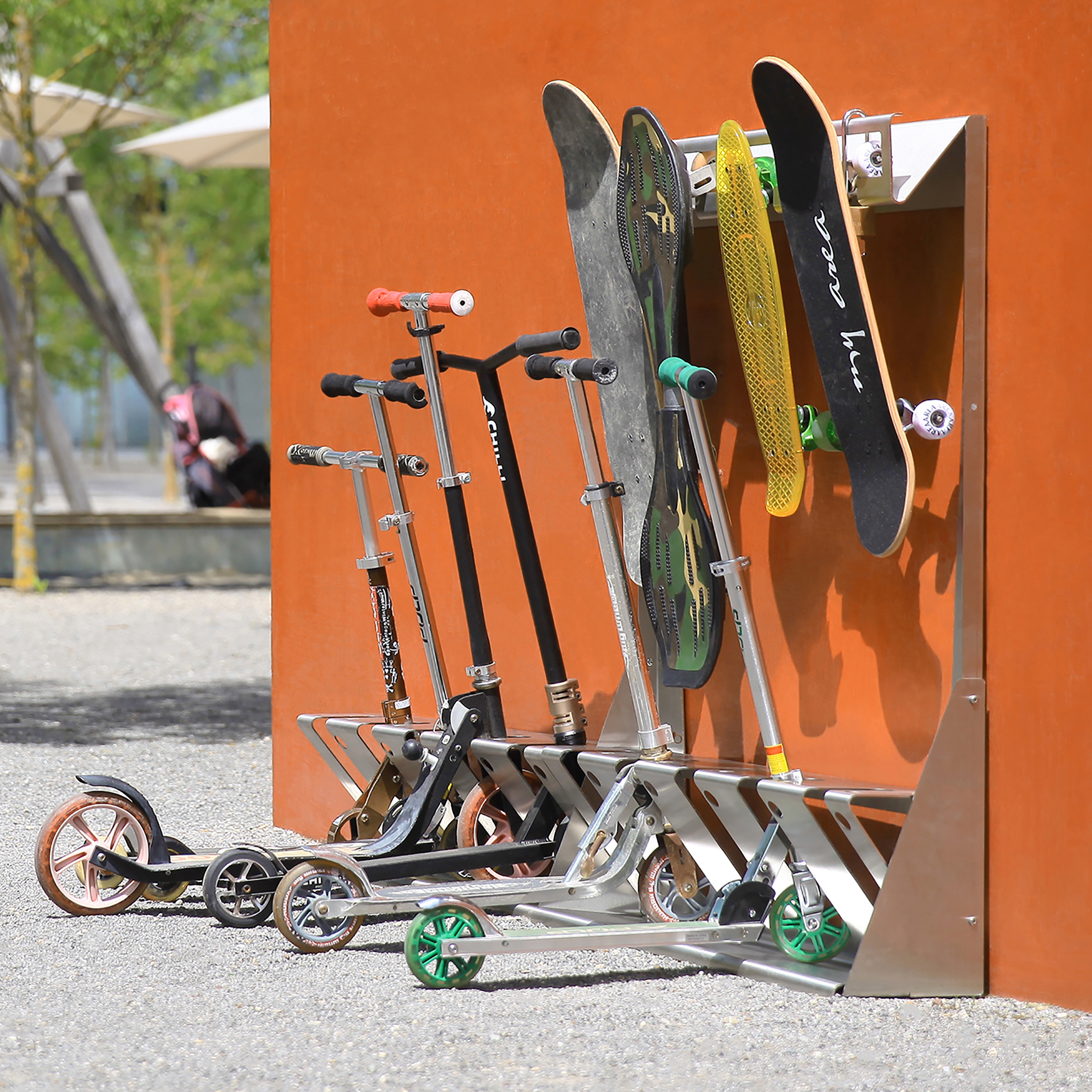 Display product SkateboardZ from manufacturer BURRI