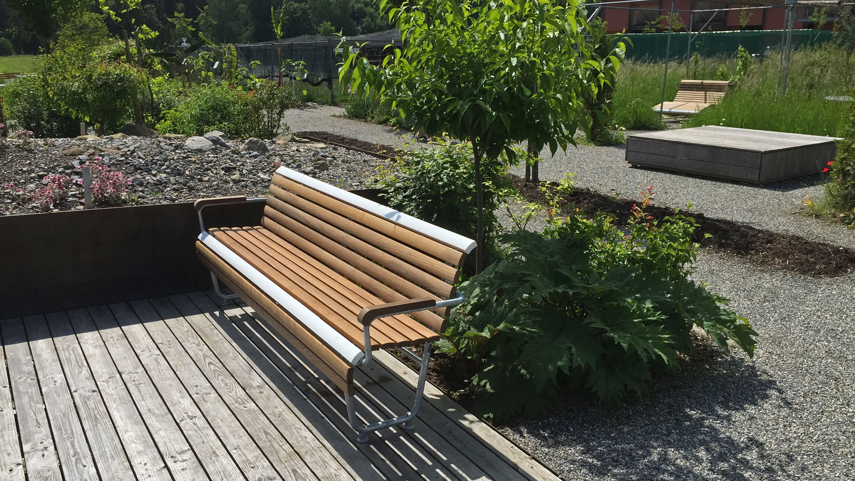 BURRI - Landi Inclusion bench