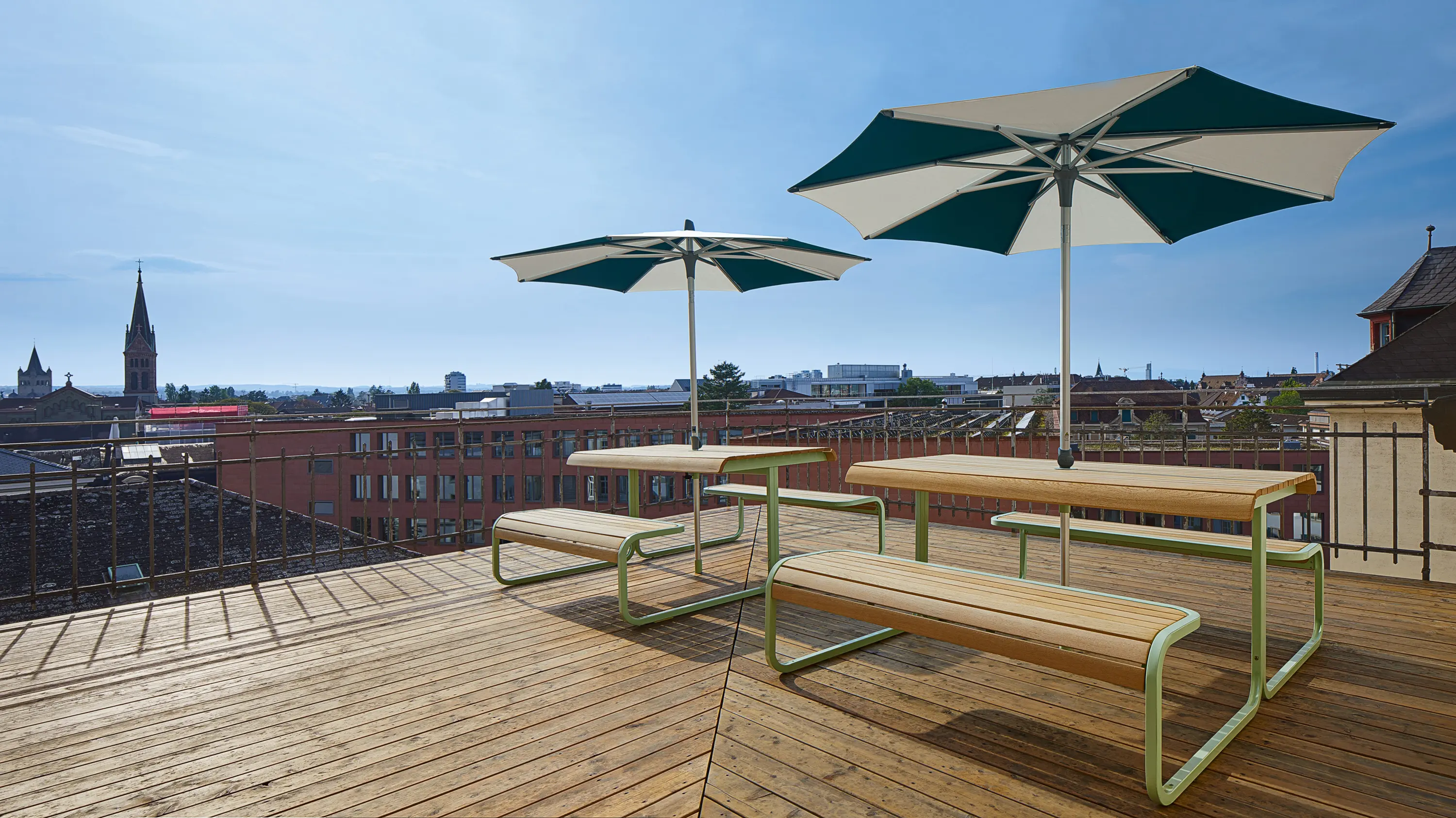 BURRI - é_change bench-table-bench