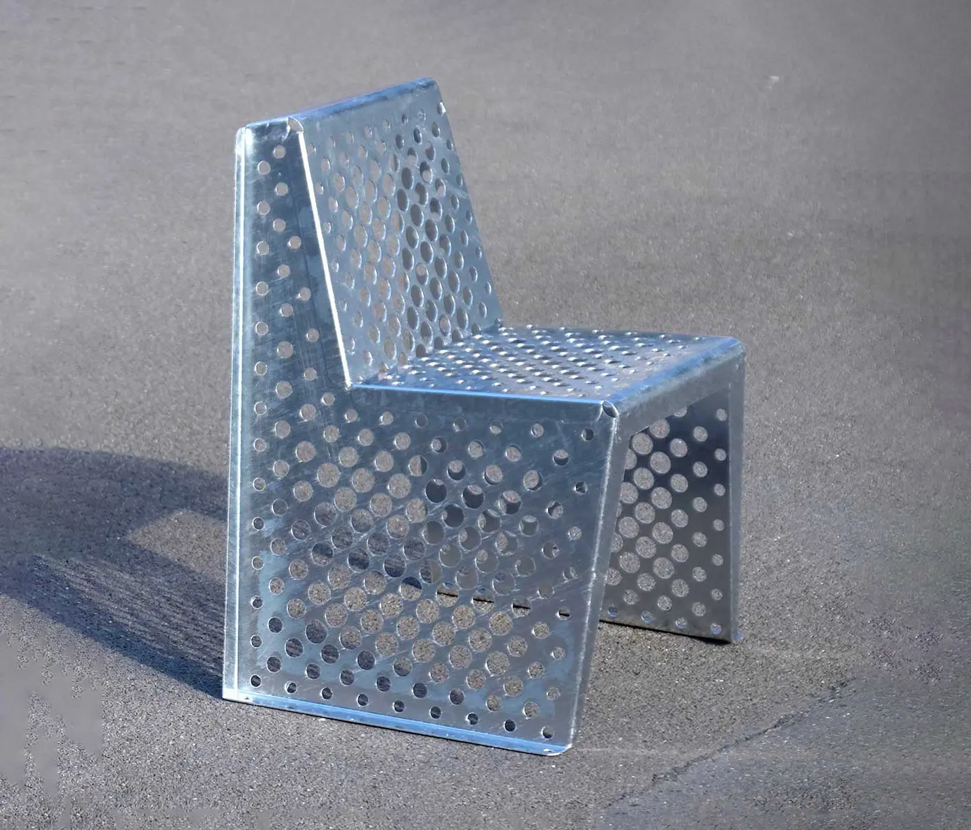 BURRI - Arin Armchair
