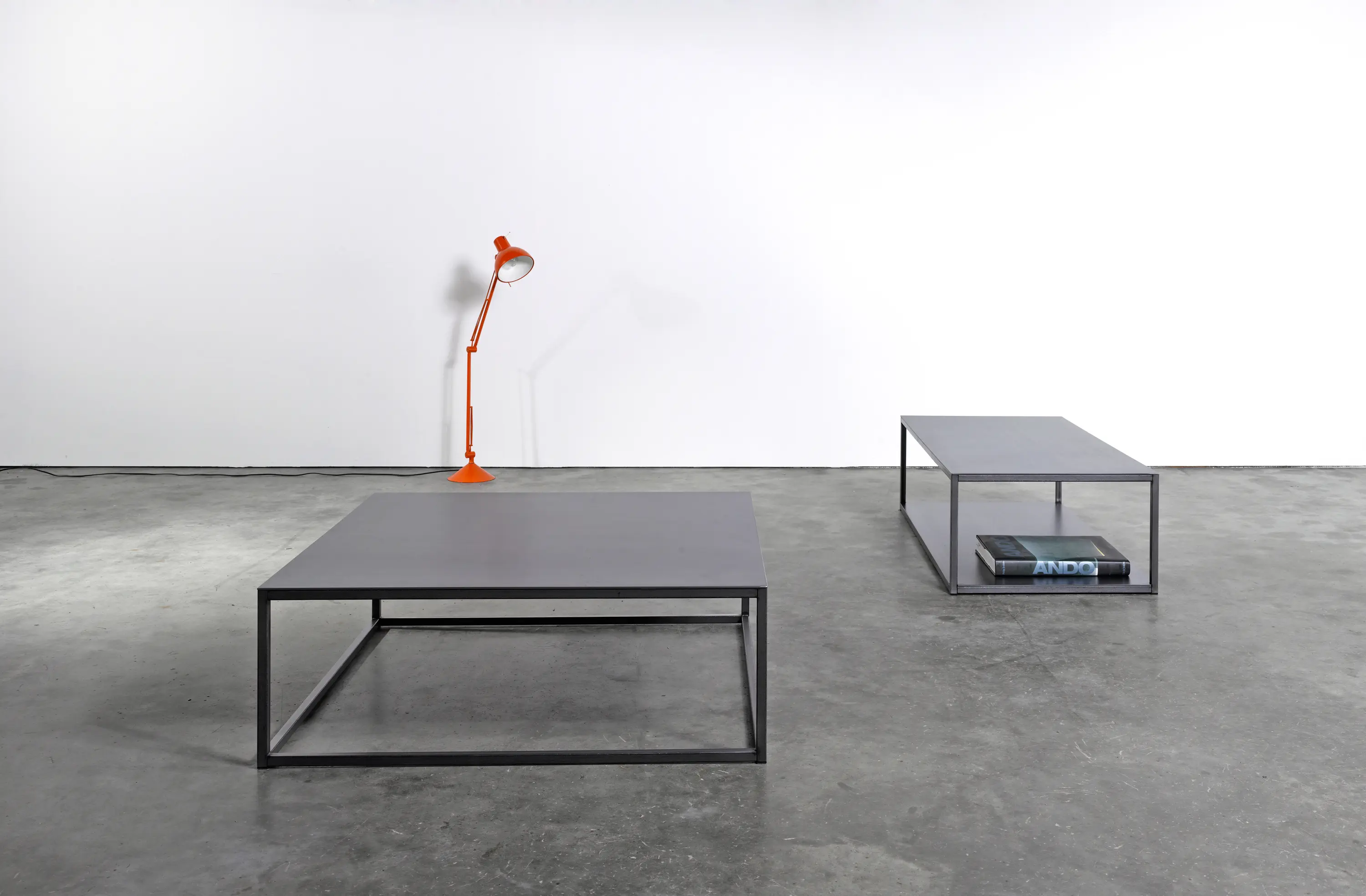 Silvio Rohrmoser - at_05 Table