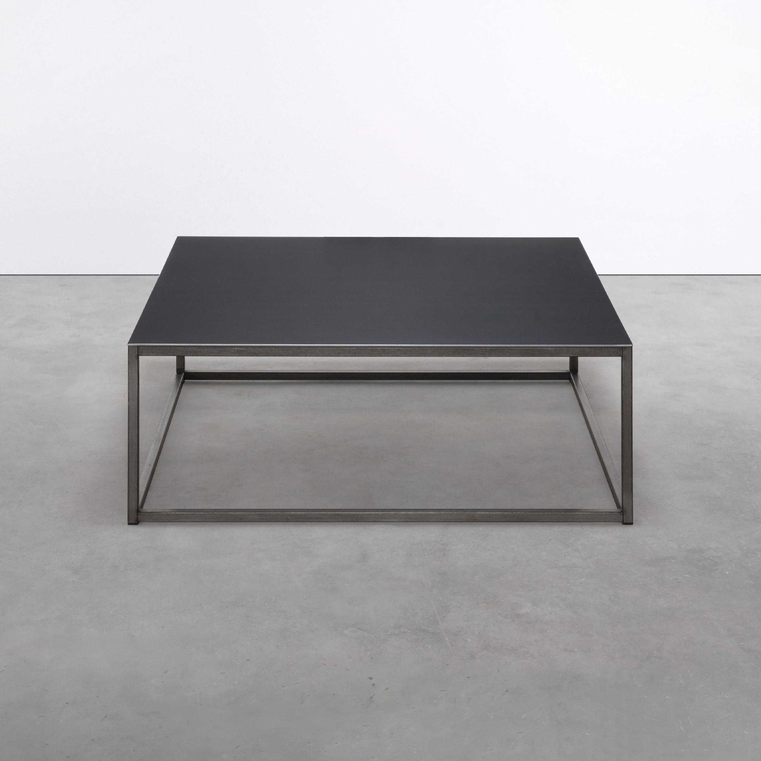 Display product at_05 Table from manufacturer Silvio Rohrmoser