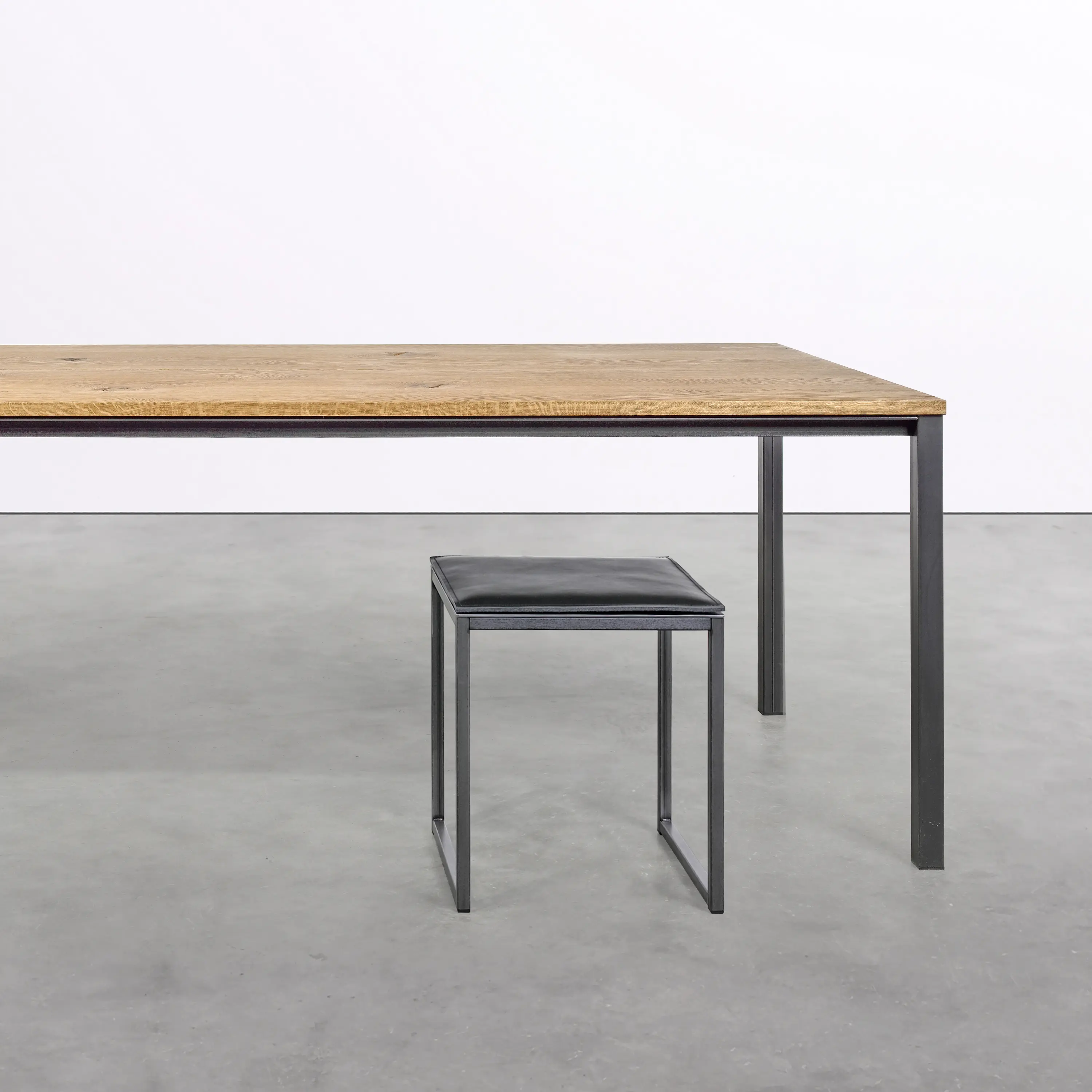 Silvio Rohrmoser - on_02 Stool