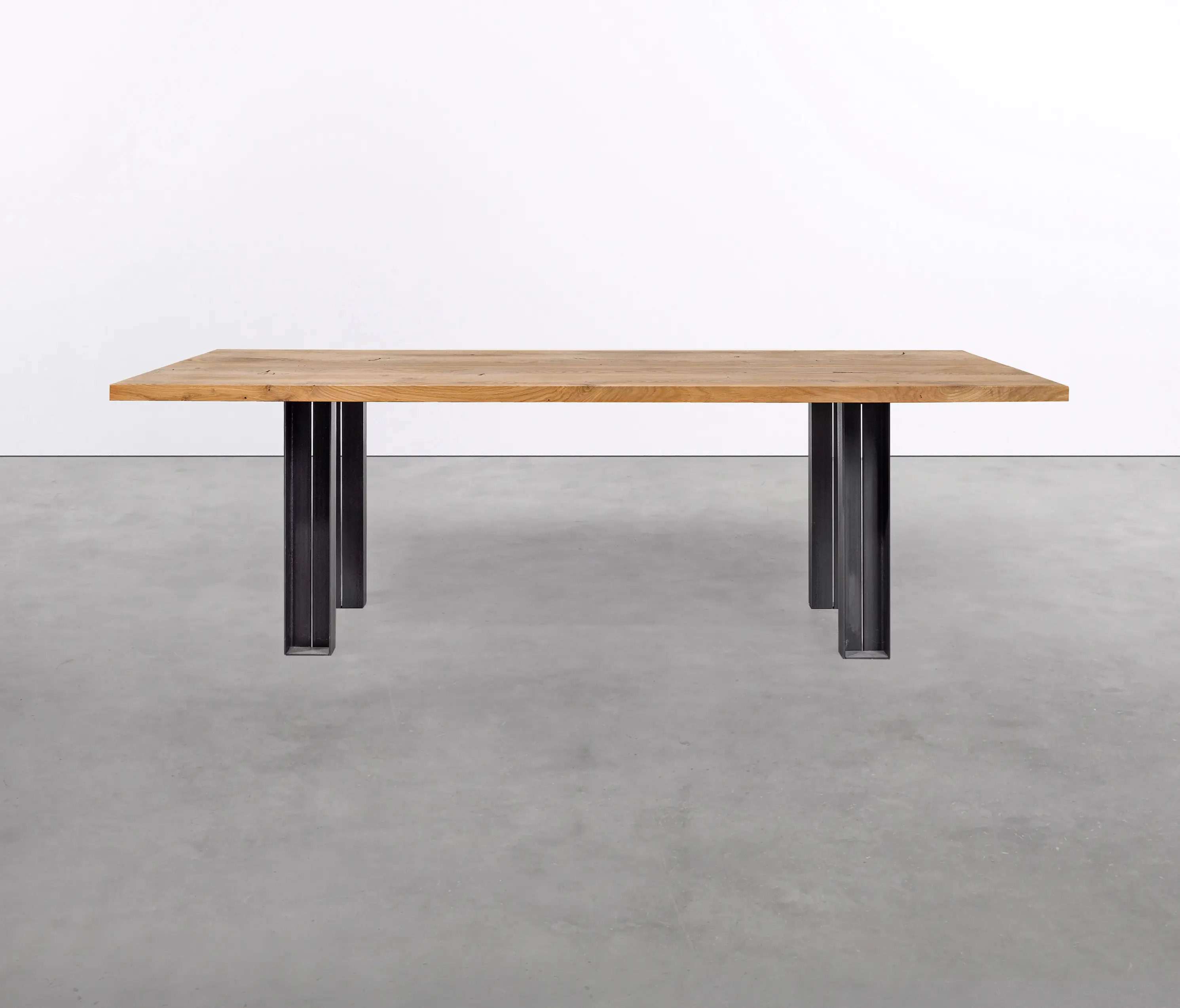Silvio Rohrmoser - at_12 Table