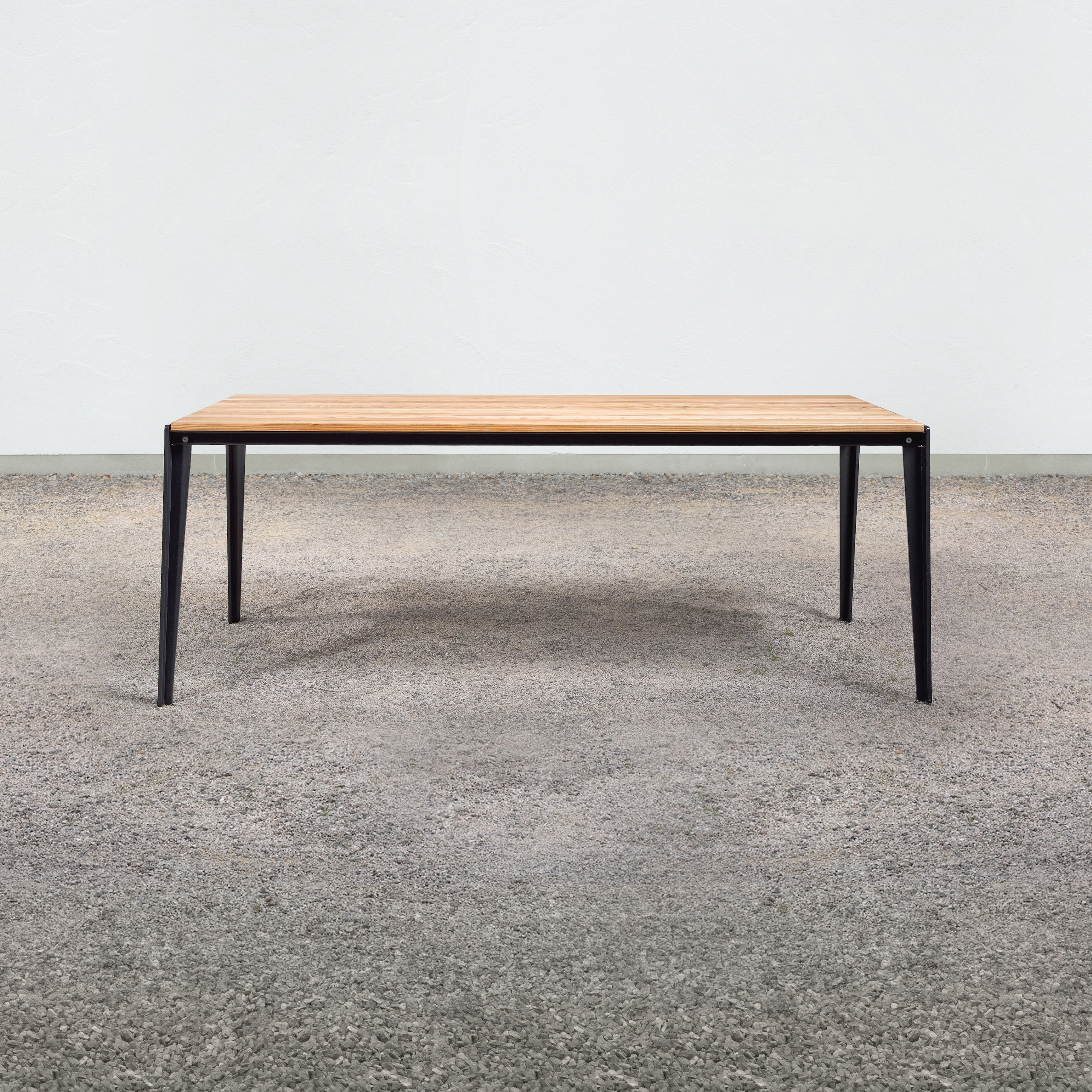 Produkt at_14 Table des Herstellers Silvio Rohrmoser anzeigen