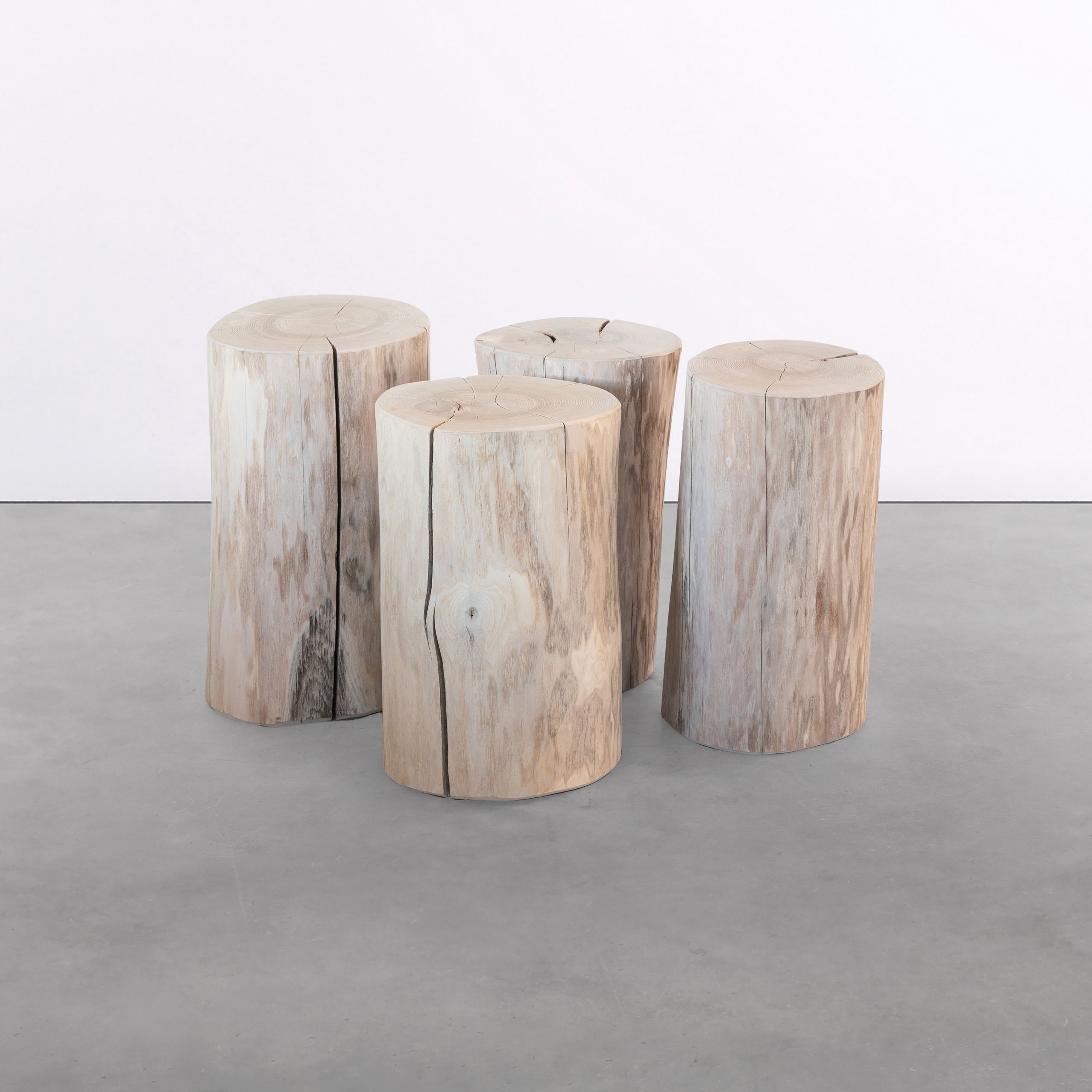 Afficher le produit on_17 Stool du fabricant Silvio Rohrmoser