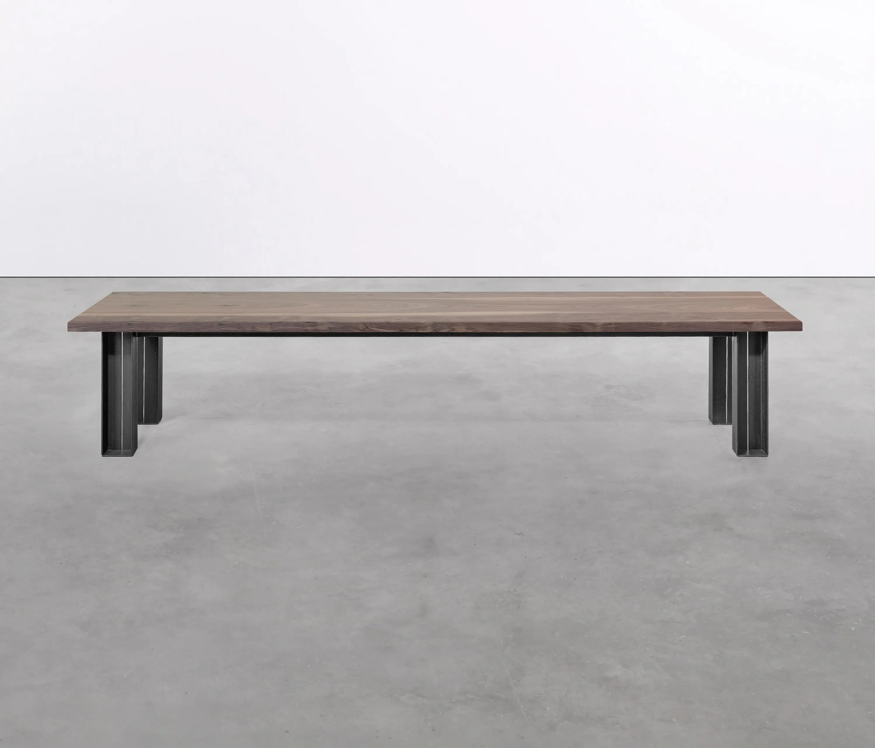 Silvio Rohrmoser - on_09 Bench