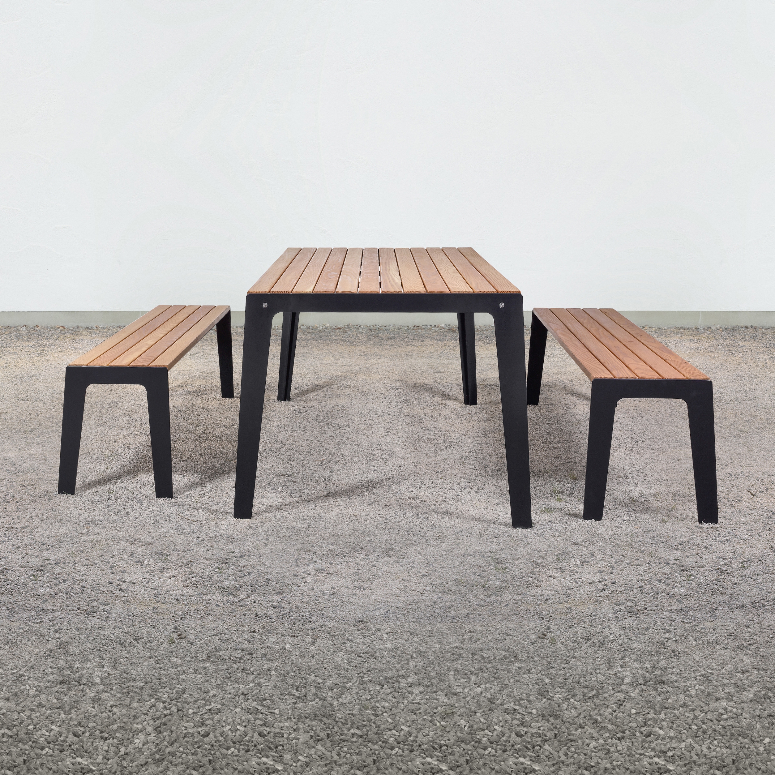 at_14 Table and on_14 Bench