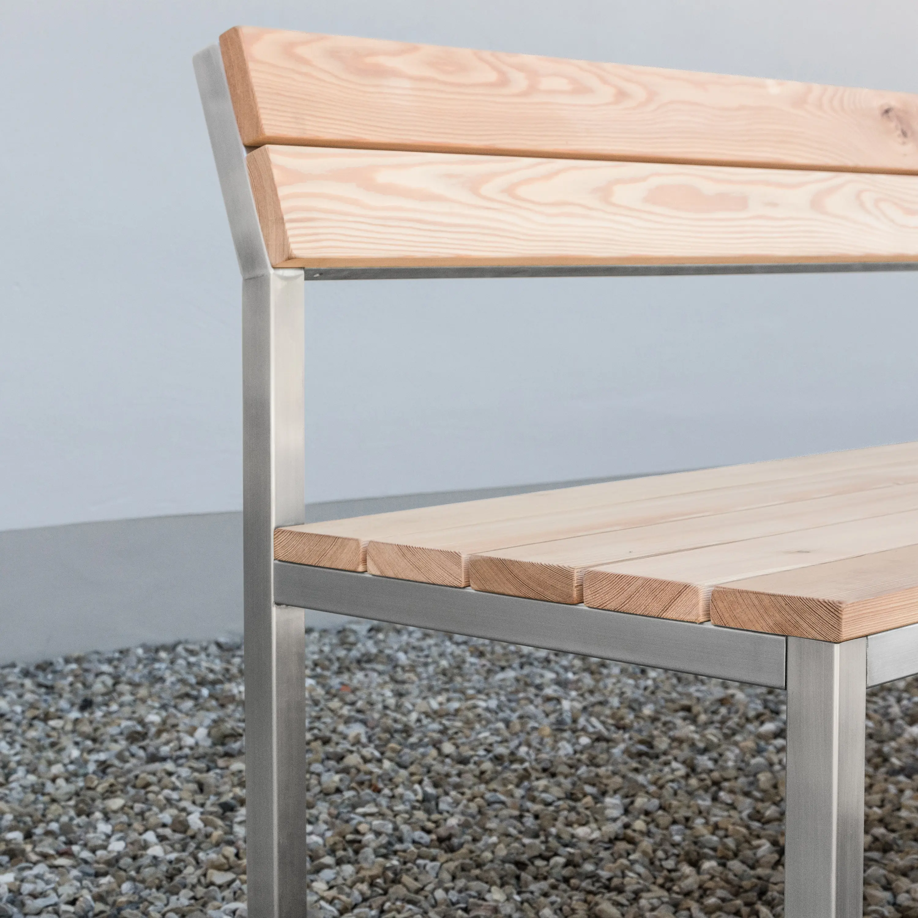 Silvio Rohrmoser - on_20 Bench