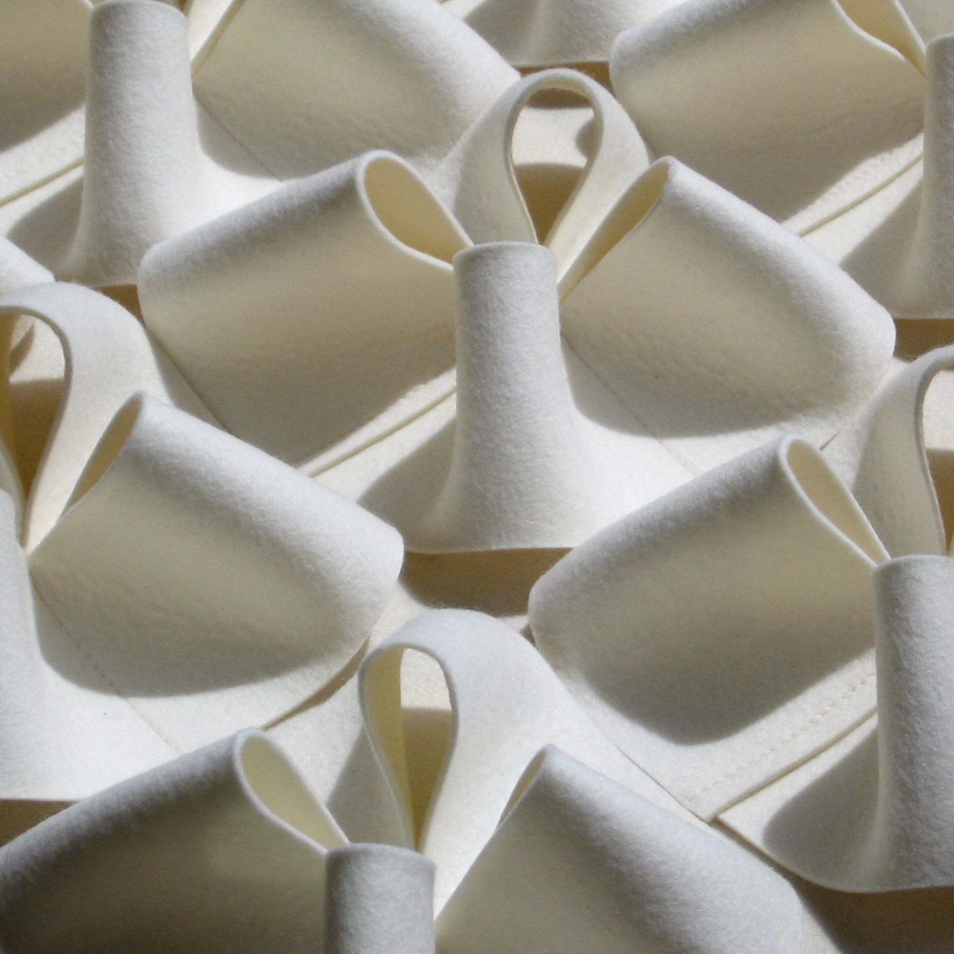 Mostrar el producto Rosette wall panel del fabricante ANNE KYYRÖ QUINN