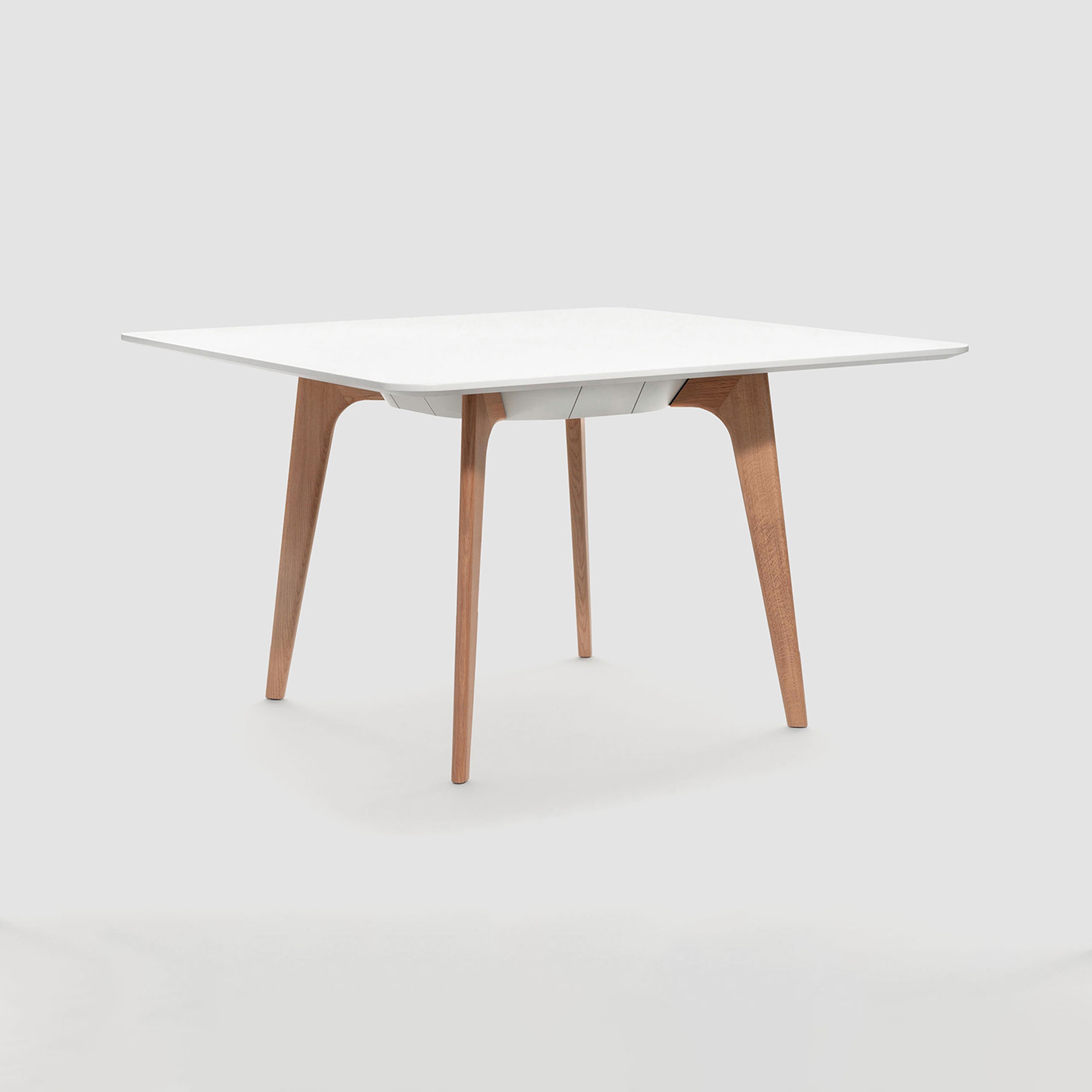 Display product TIMBA Table from manufacturer Bene