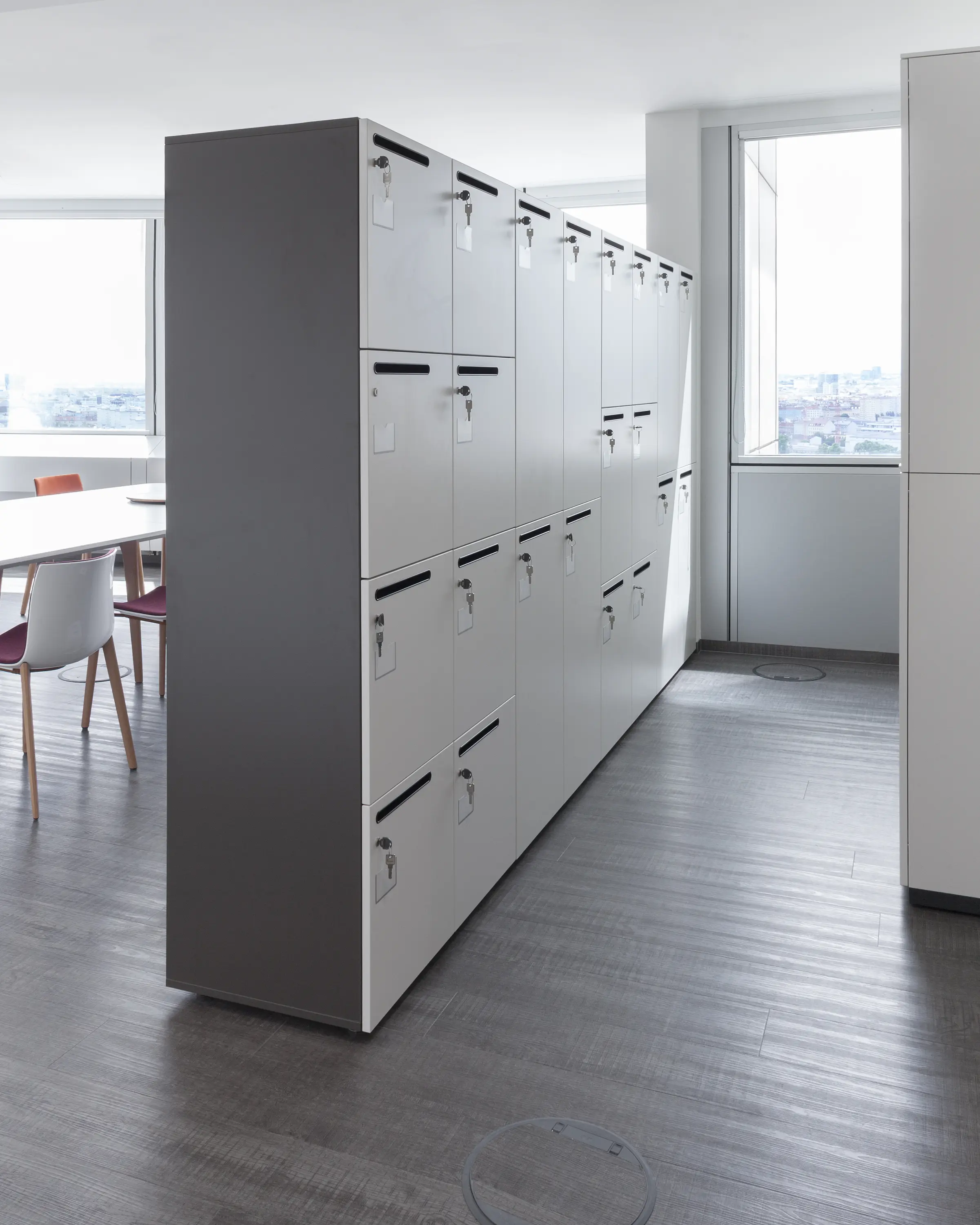 Bene - Locker_S