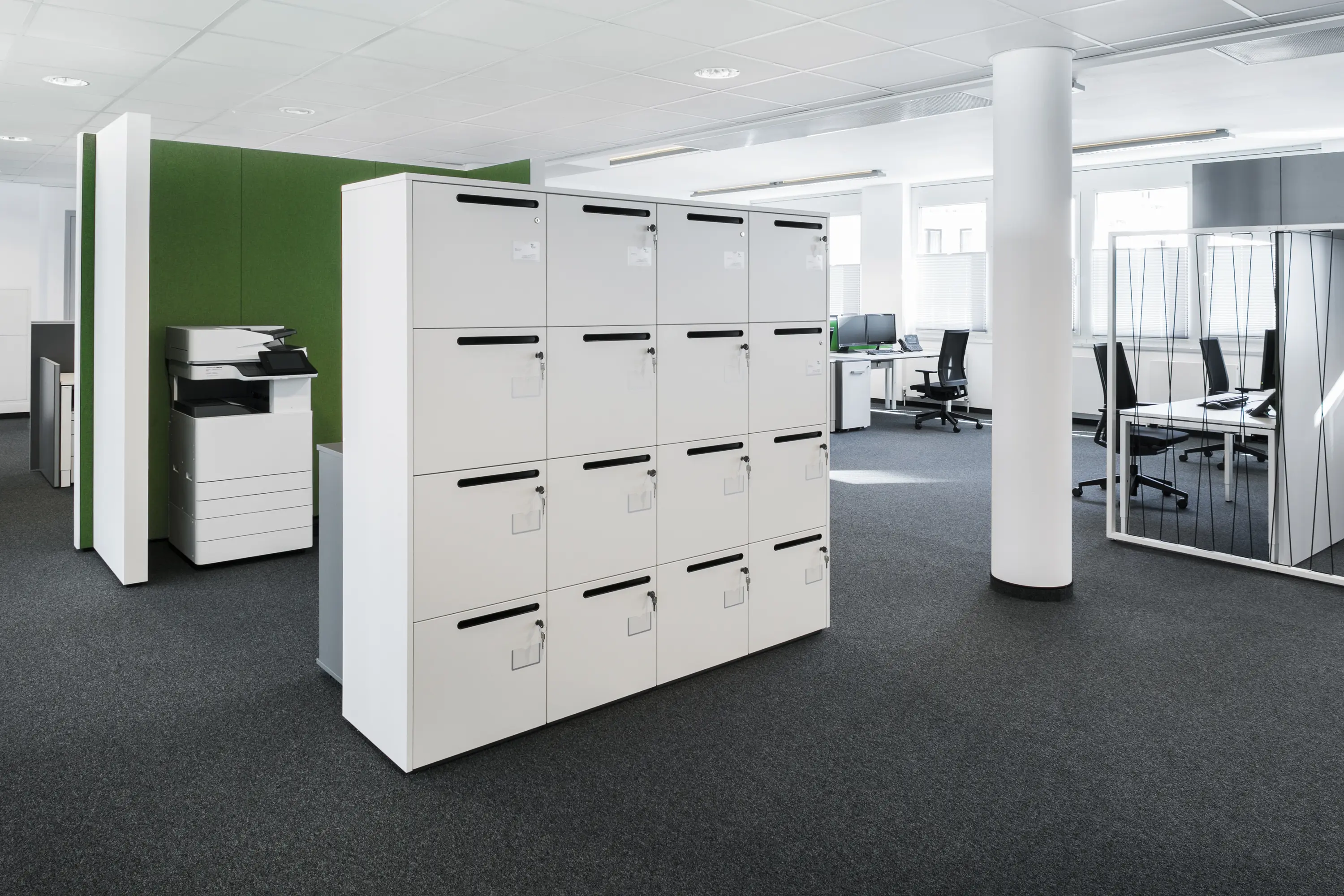 Bene - Locker_S