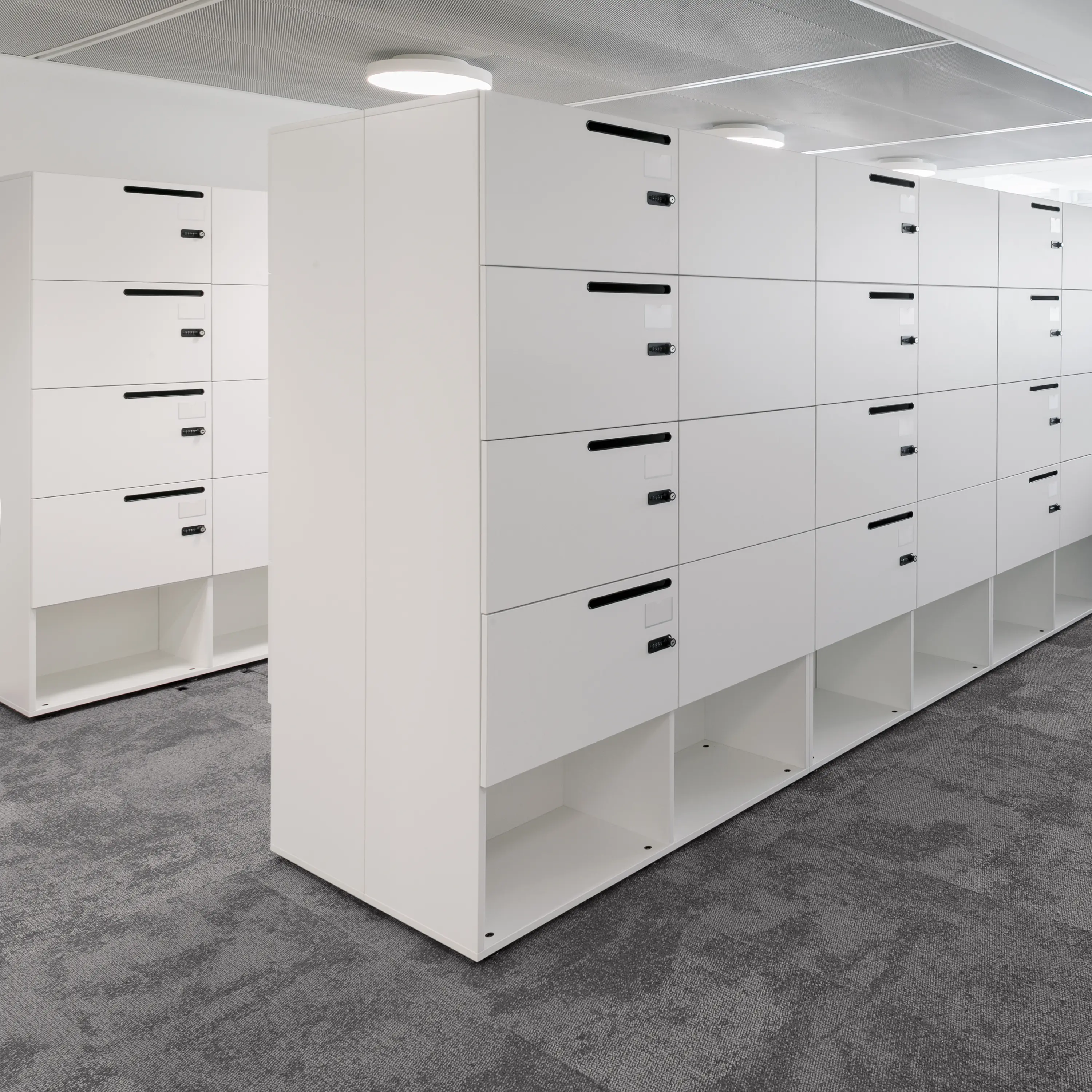 Bene - Locker_S