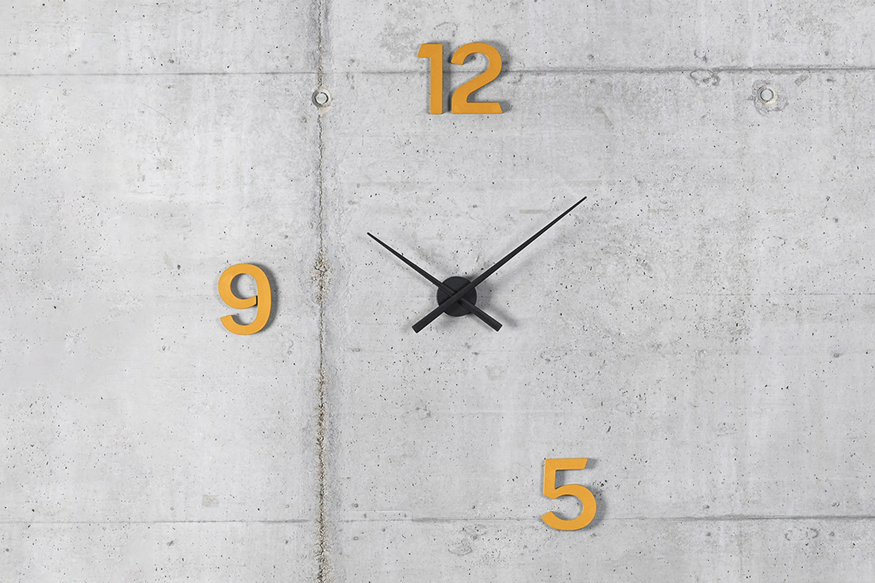 Bene - bFRIENDS Wall Clock