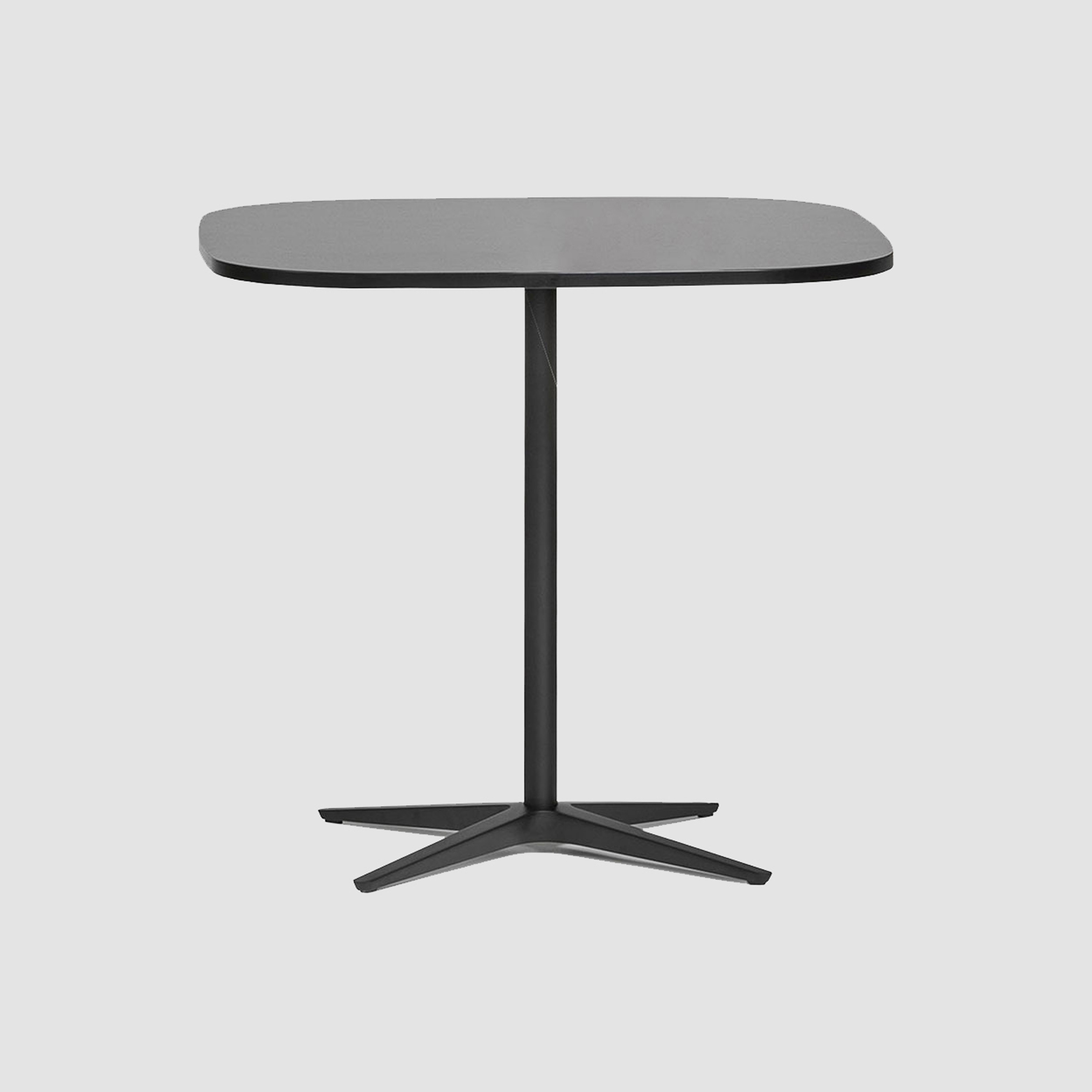 Produkt CLUB TABLE des Herstellers Bene anzeigen