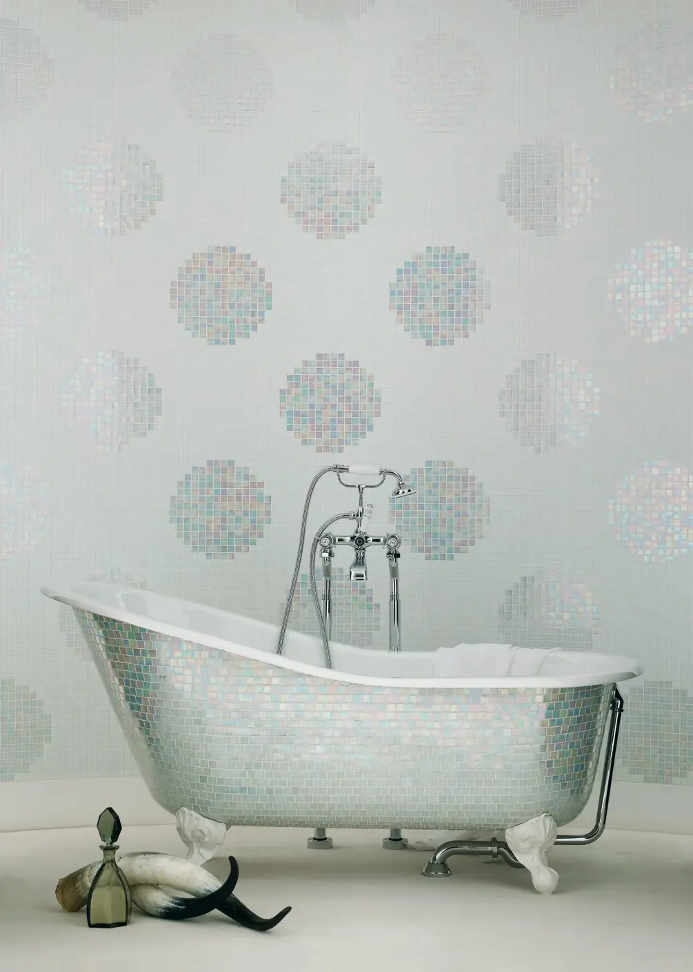 Bisazza - Pois Bianchi mosaic