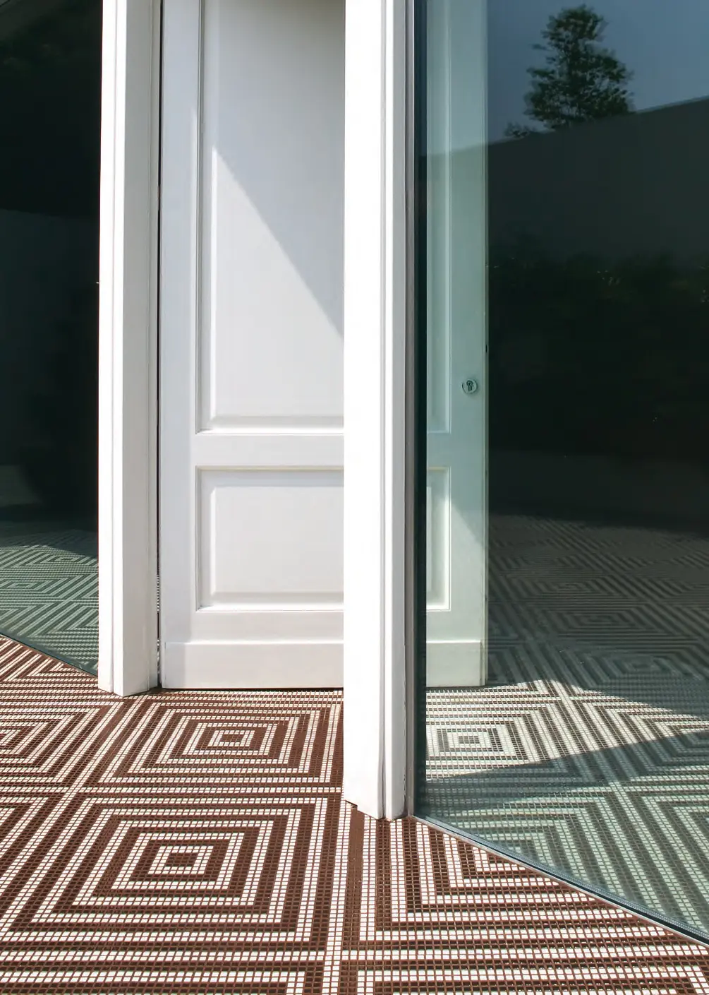 Bisazza - Wengé Rosso mosaic