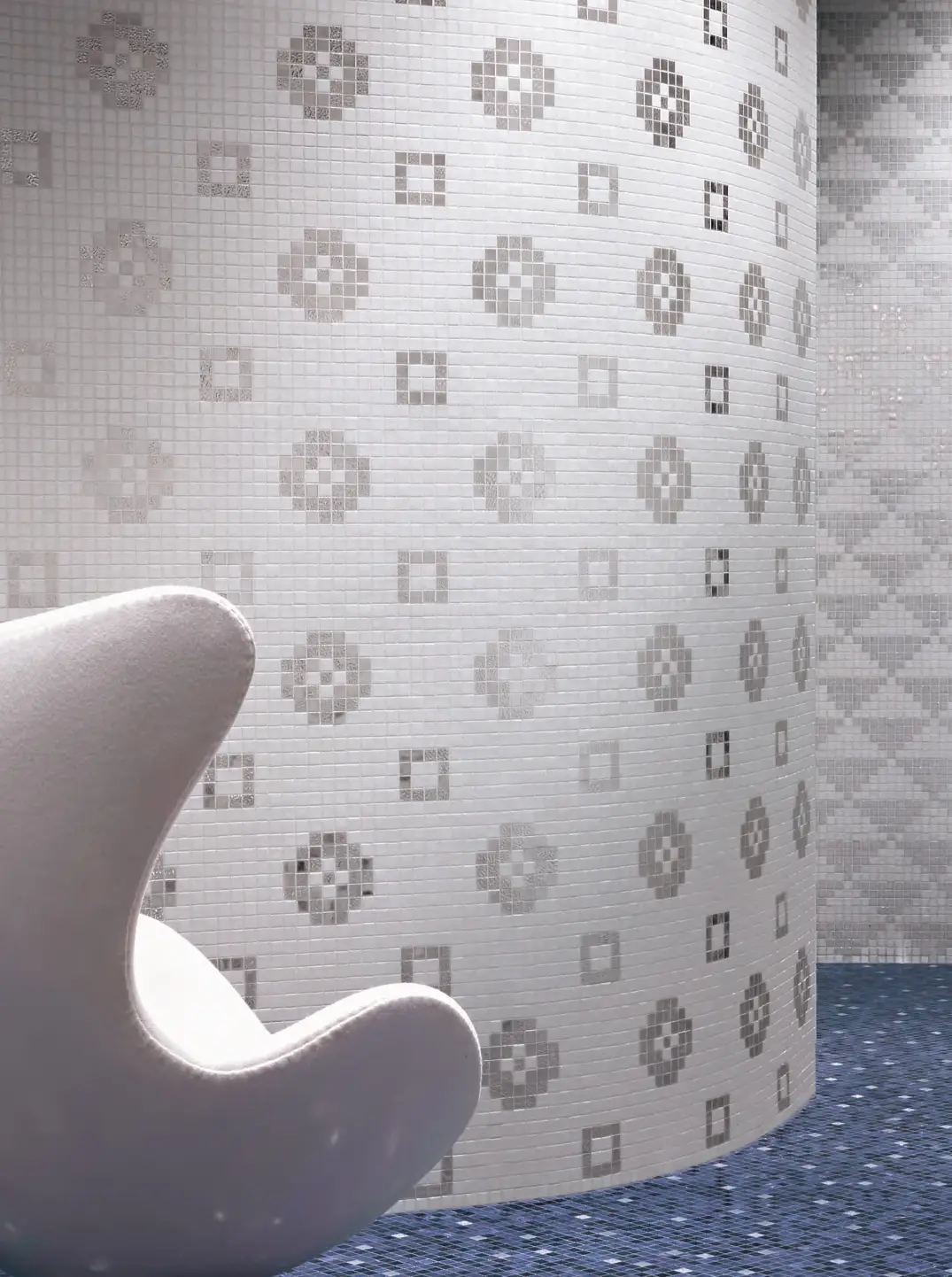 Bisazza - Petit Four Nero