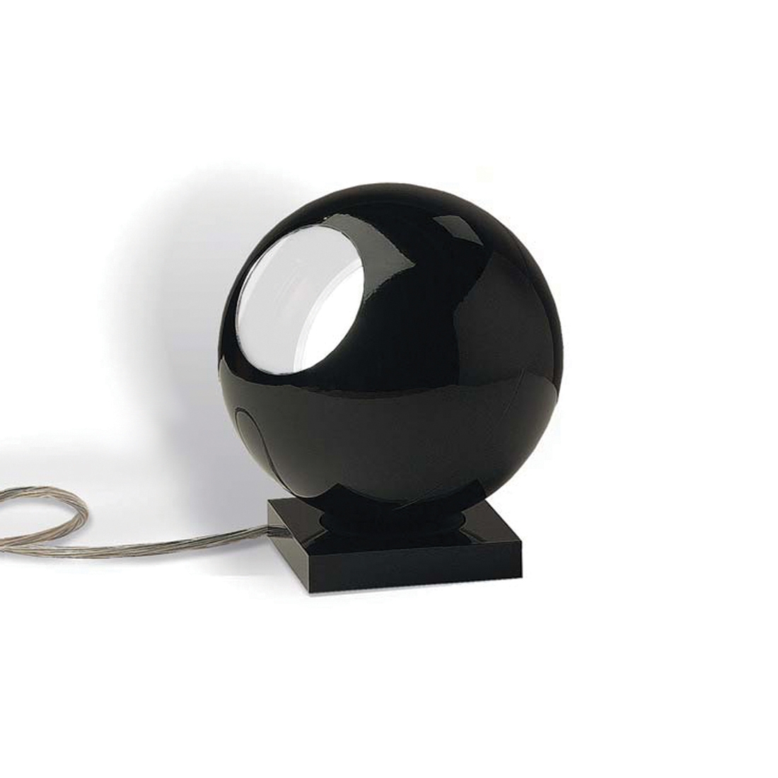 Produkt 12-25 Table des Herstellers Dark at night anzeigen