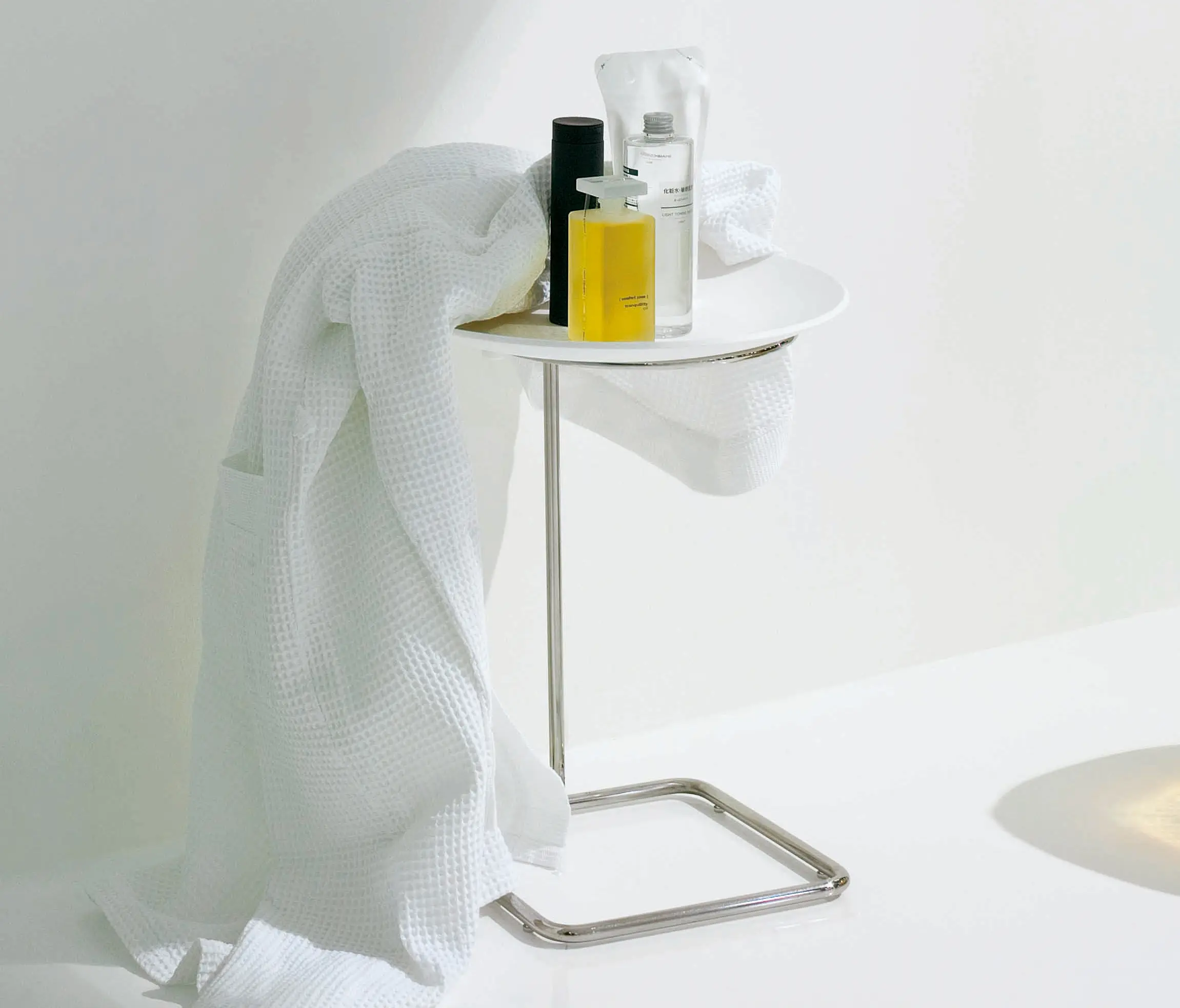 Kos - Faraway table