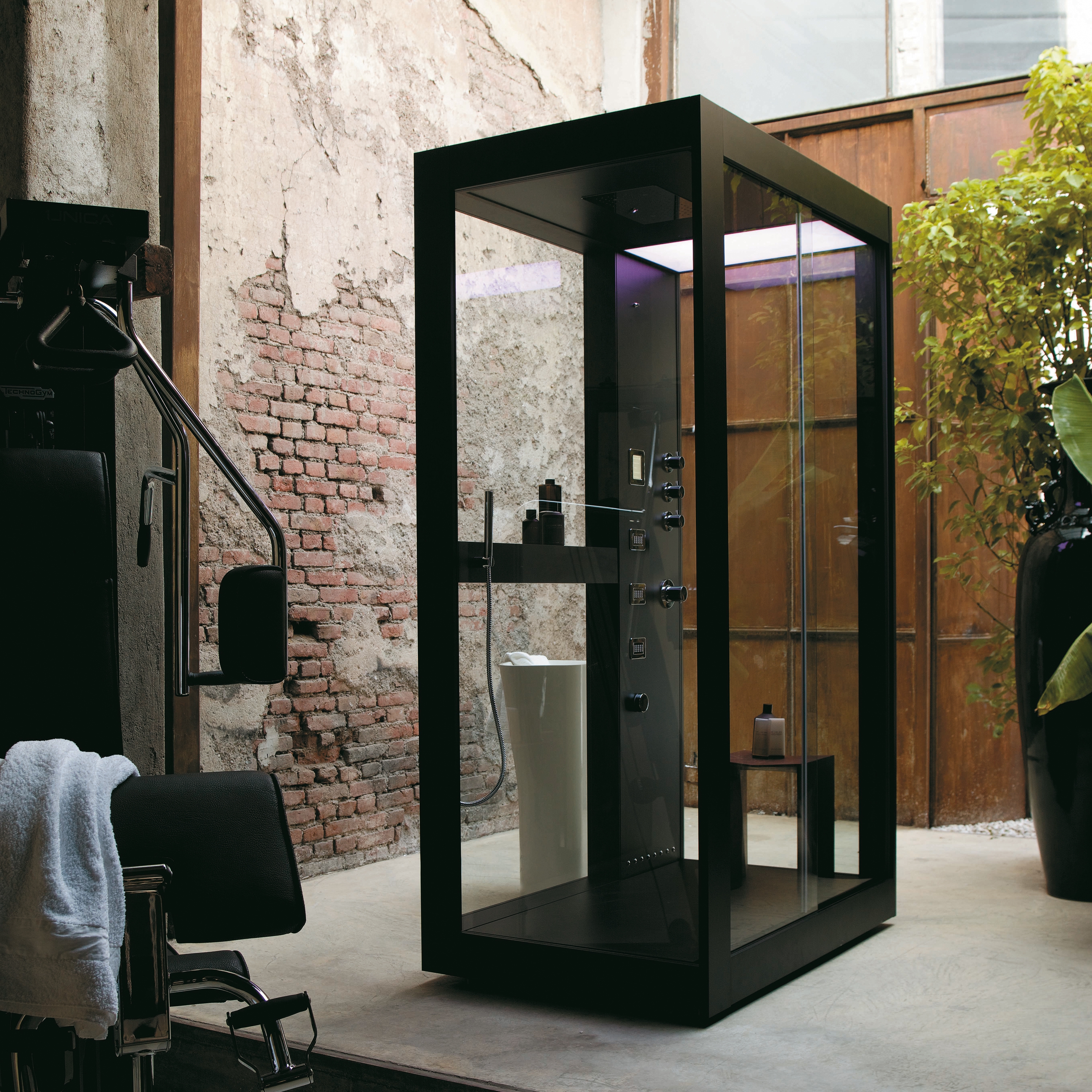 Mostra il prodotto Avec Moi del produttore Kos