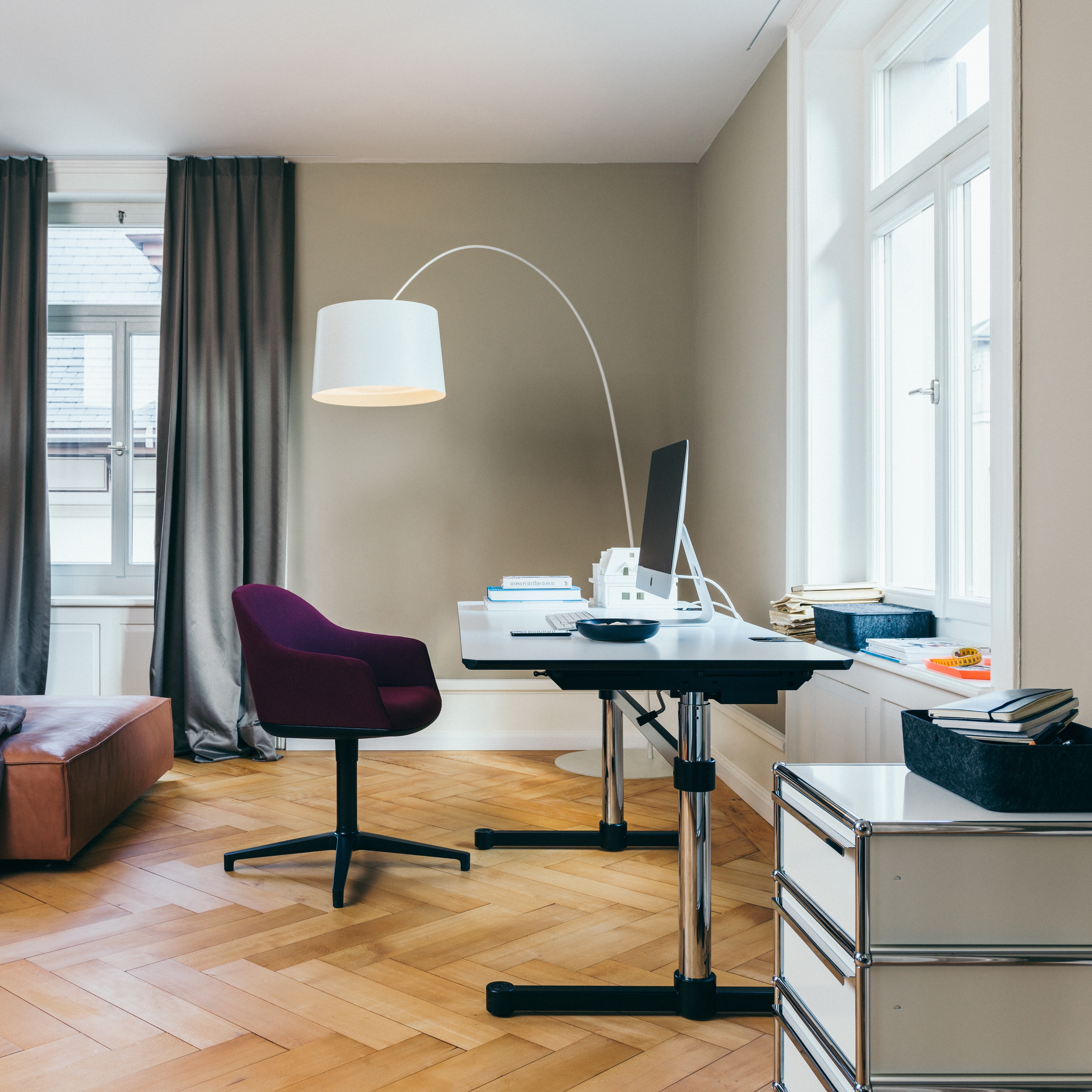HOME OFFICE