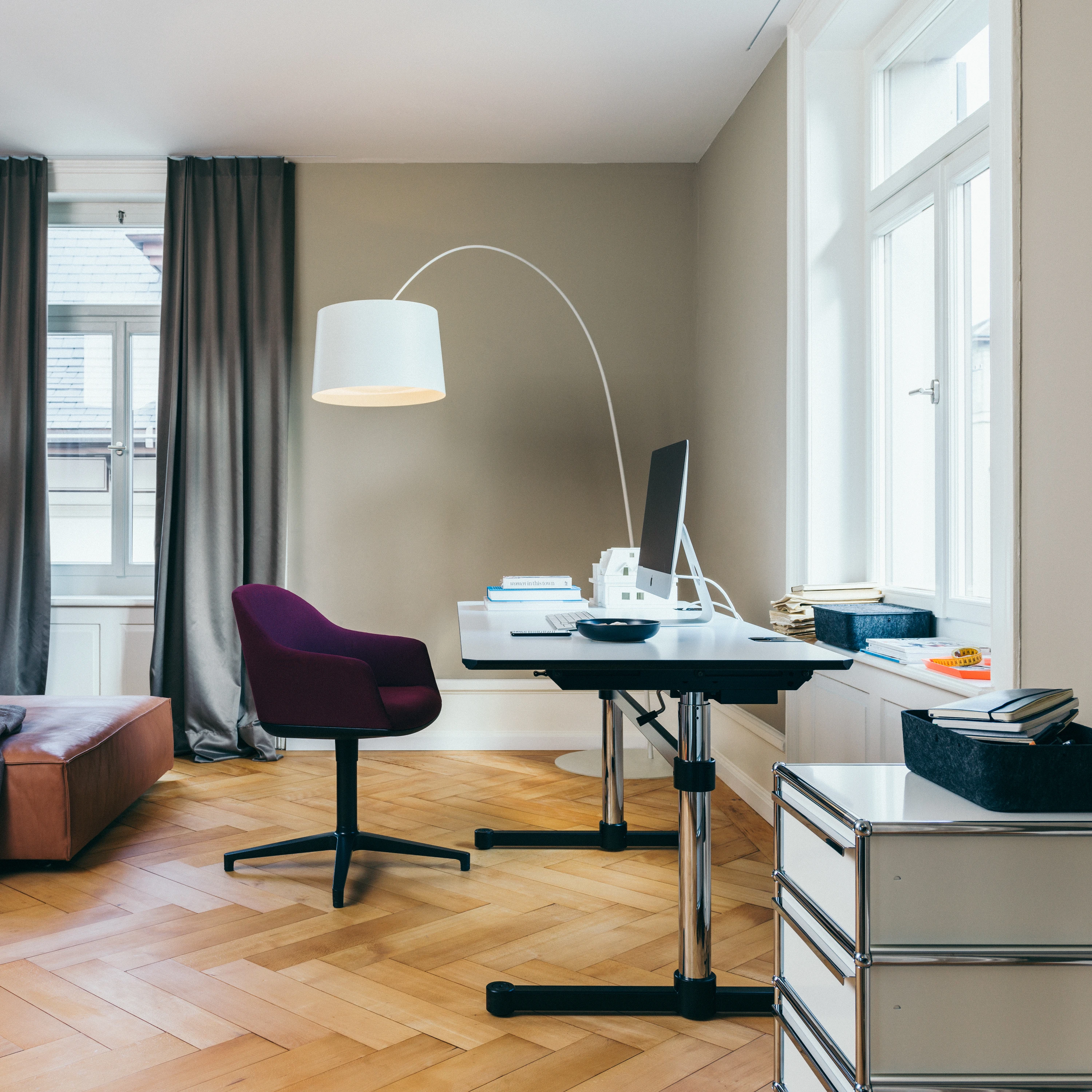 HOME OFFICE
