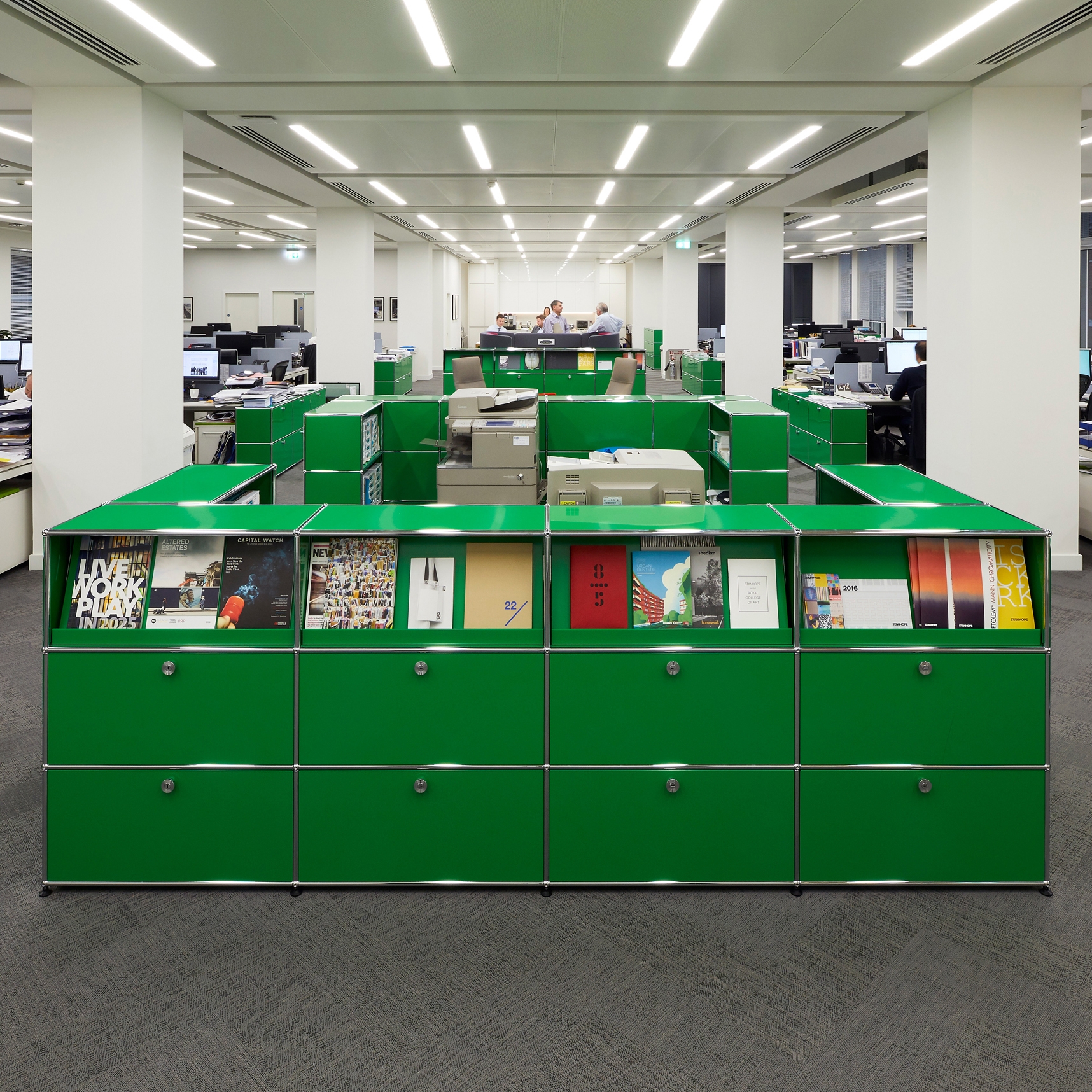 Mostrar el producto USM Haller Reception Station | USM Green del fabricante USM