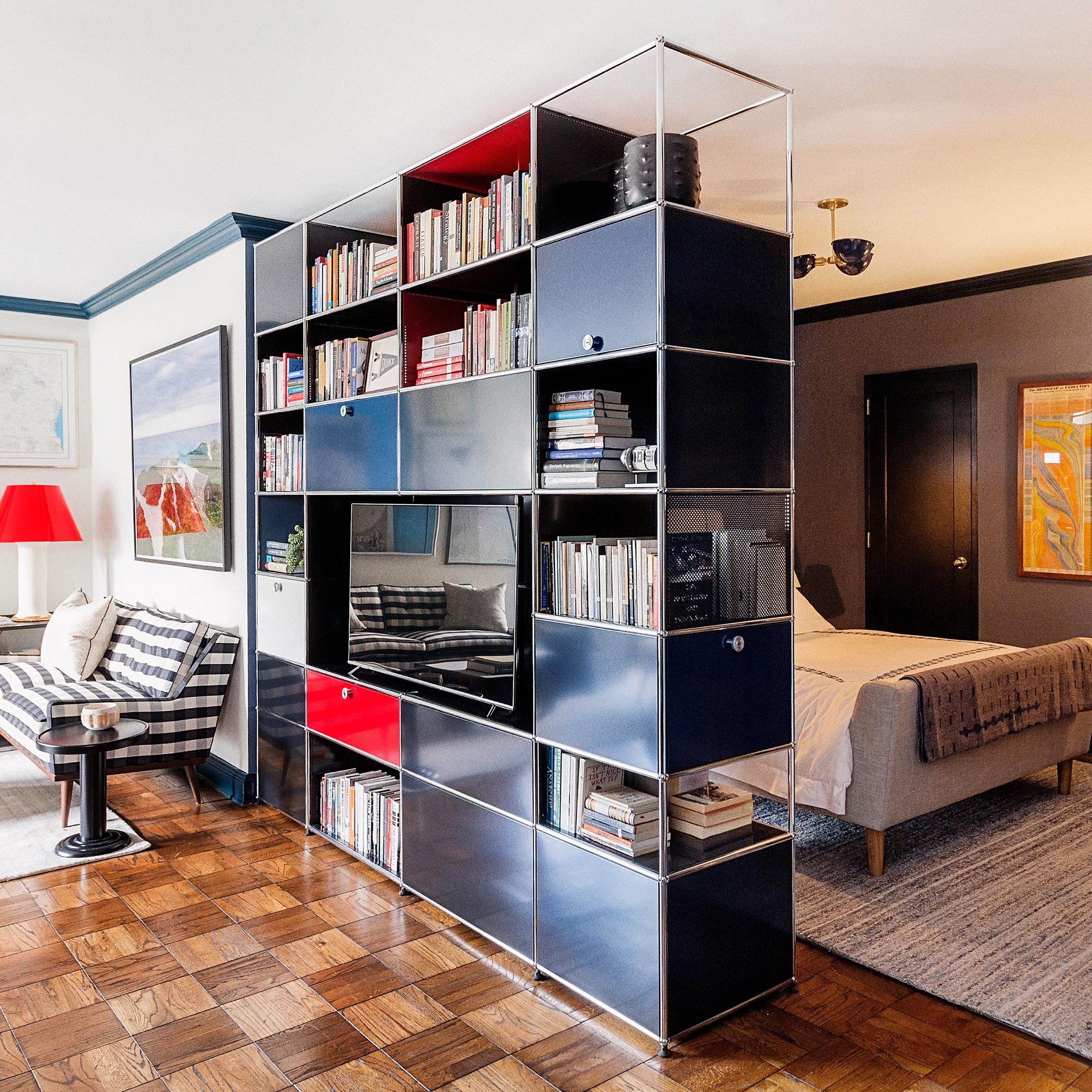 Vertoon produk USM Haller Storage | Steel Blue van vervaardiger USM