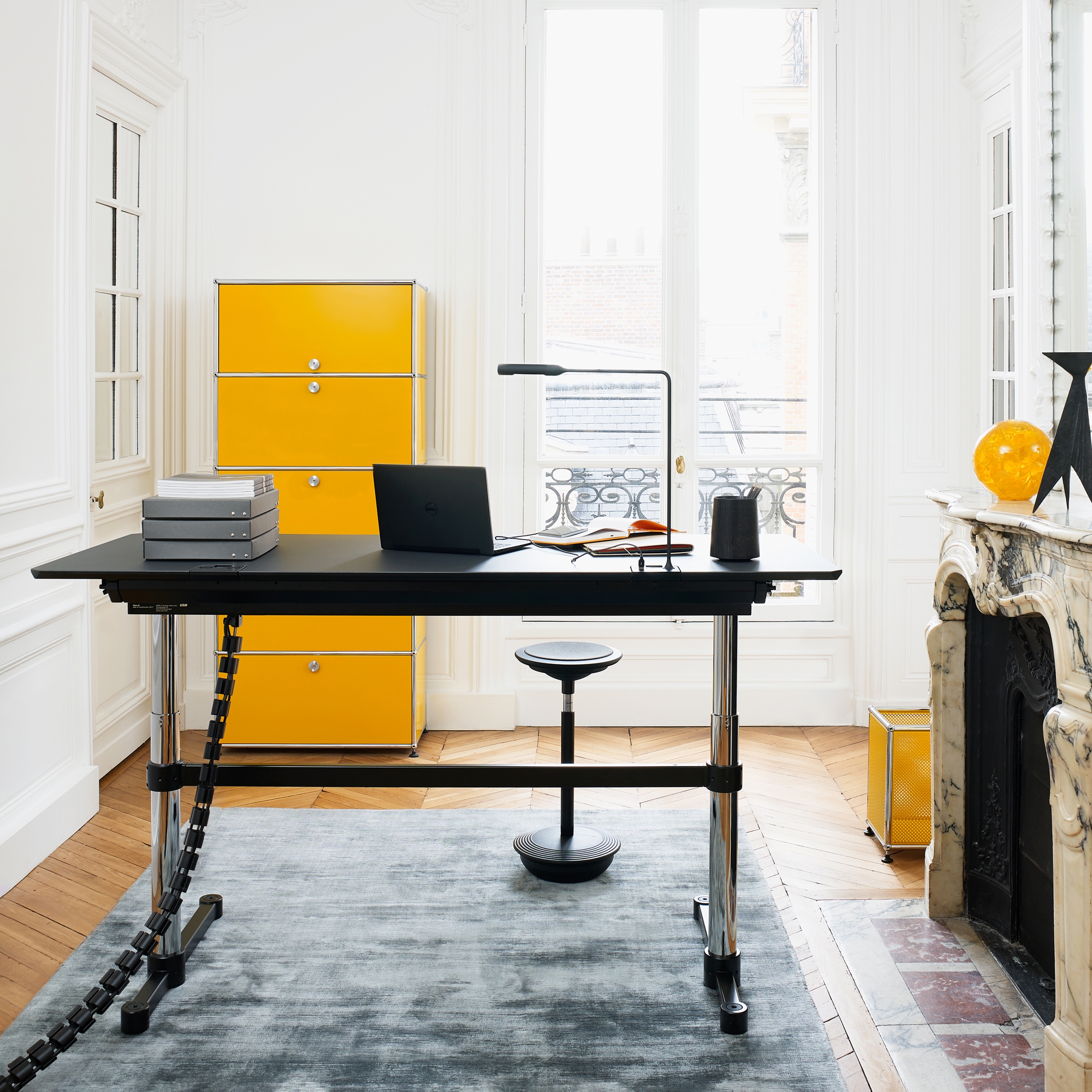 Vertoon produk USM Haller Storage | Golden Yellow van vervaardiger USM