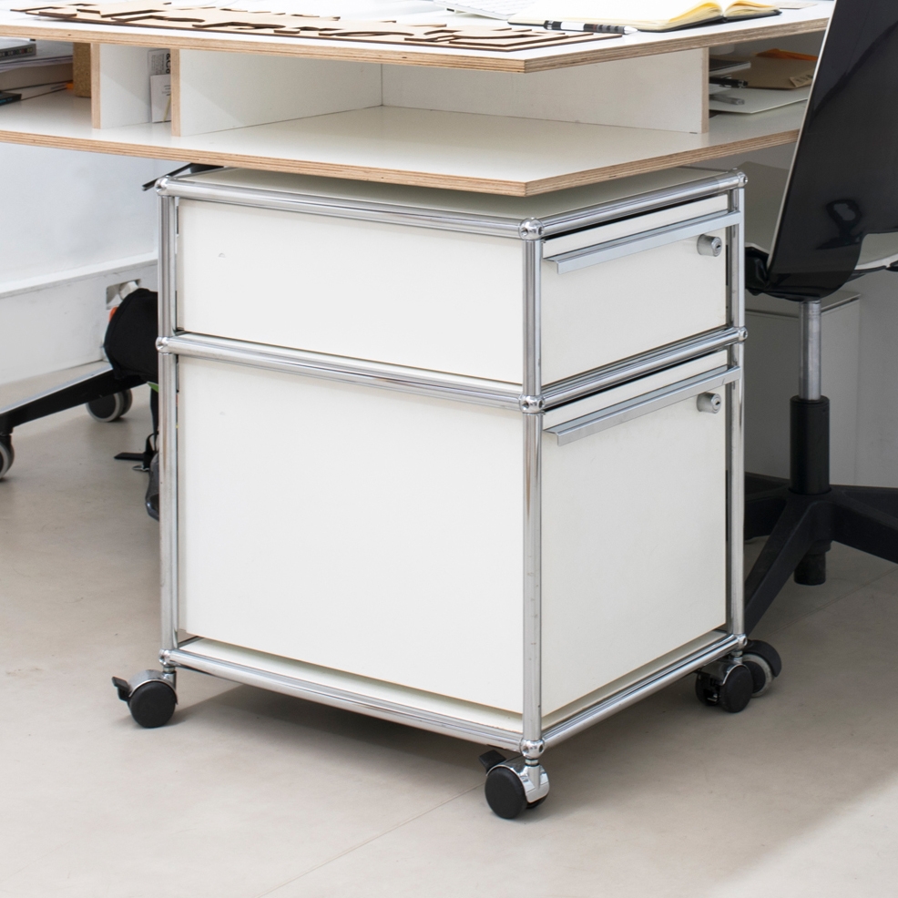 Mostrar el producto USM Haller Pedestal | Pure White del fabricante USM