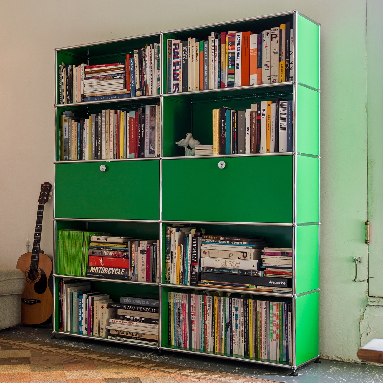Vertoon produk USM Haller Shelving | USM Green van vervaardiger USM