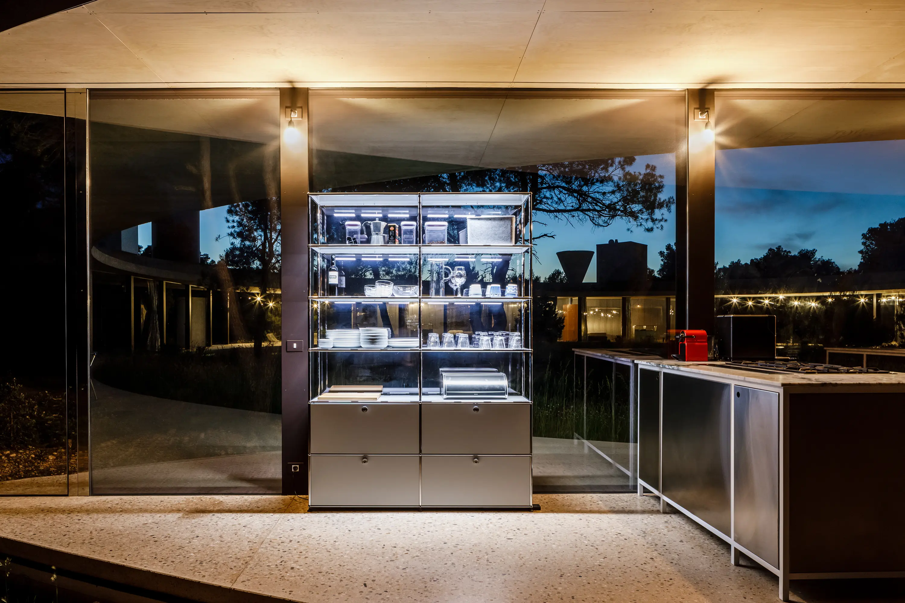 USM - USM Haller Vitrine | Lichtgrau