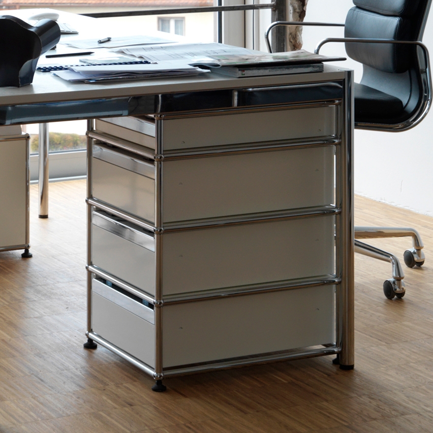 Afficher le produit USM Haller Pedestal | Pure White du fabricant USM
