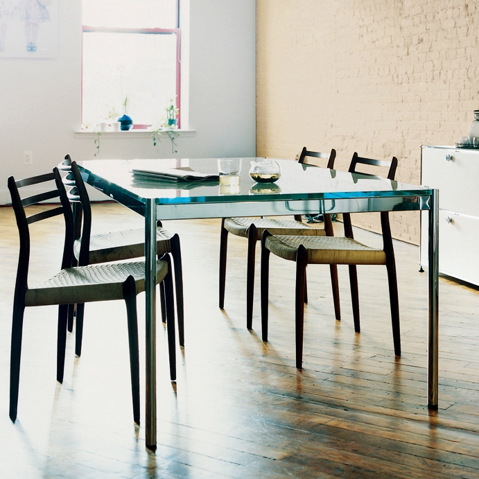 Afficher le produit USM Haller Table | Transparent Glass du fabricant USM