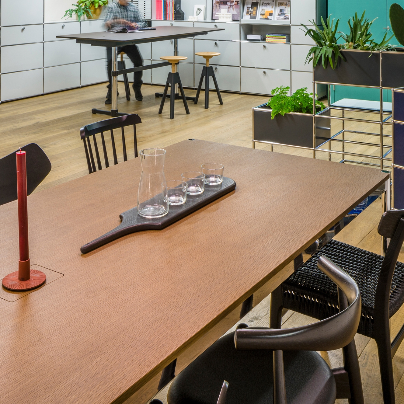Mostrar el producto USM Haller Table | Natural Oeak del fabricante USM