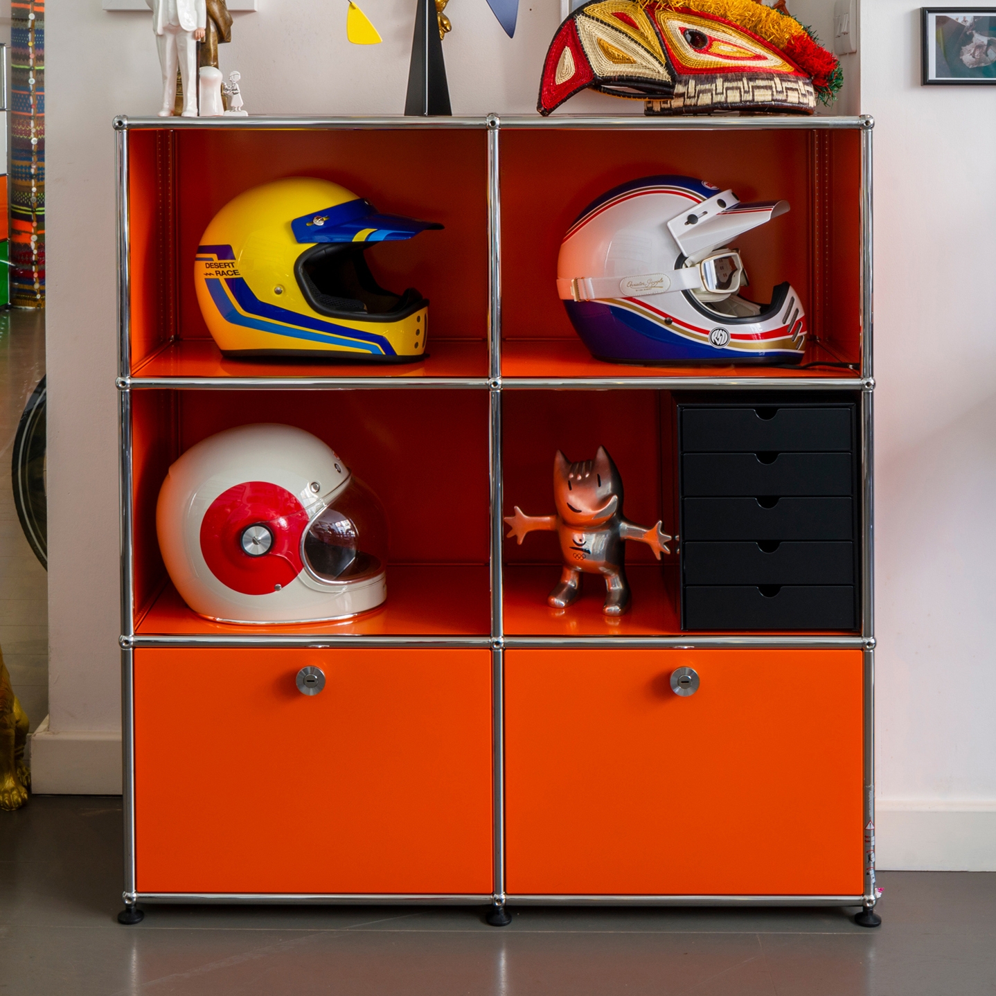 Mostra il prodotto USM Haller Shelving | Pure Orange del produttore USM