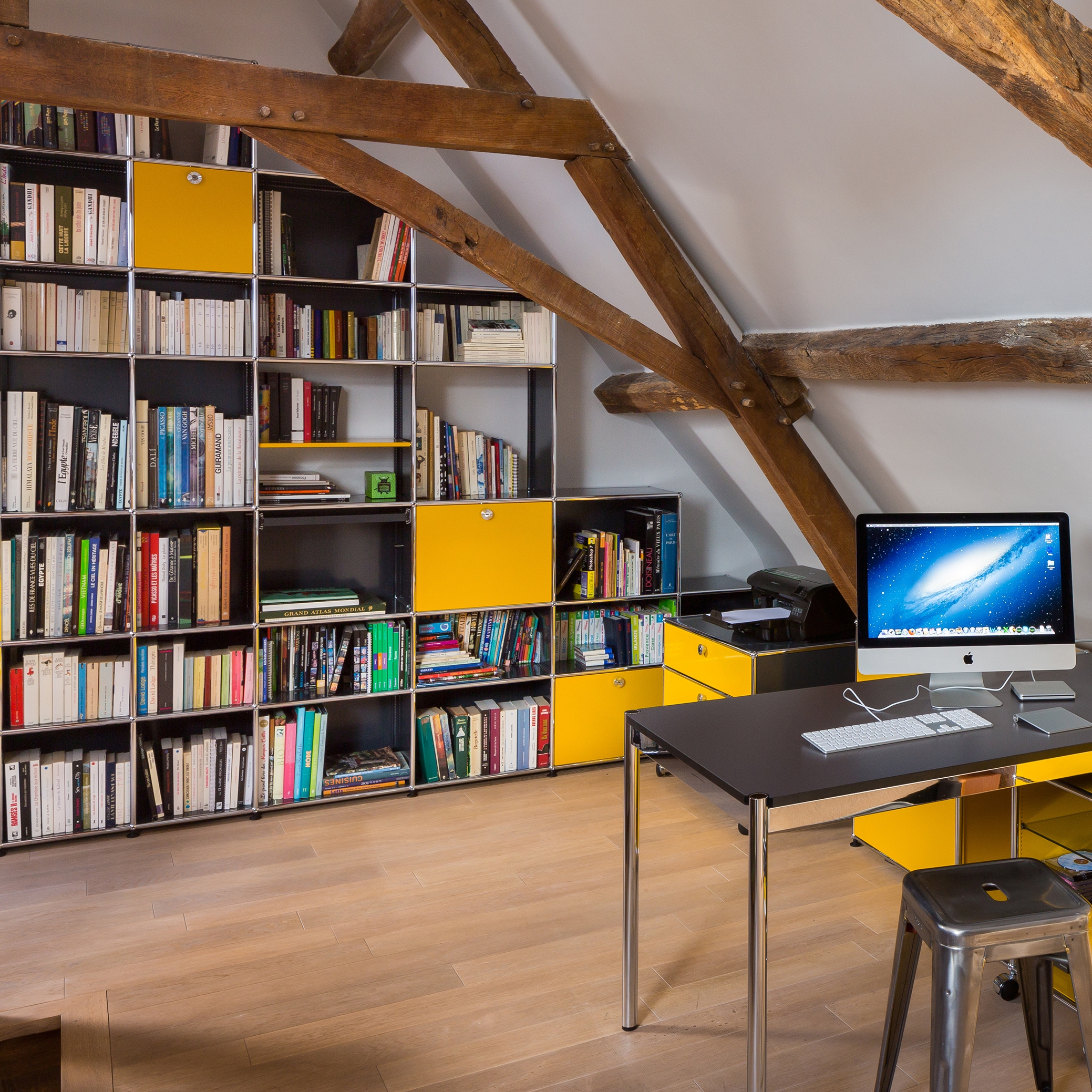 Display product USM Haller Shelving | Golden Yellow from manufacturer USM
