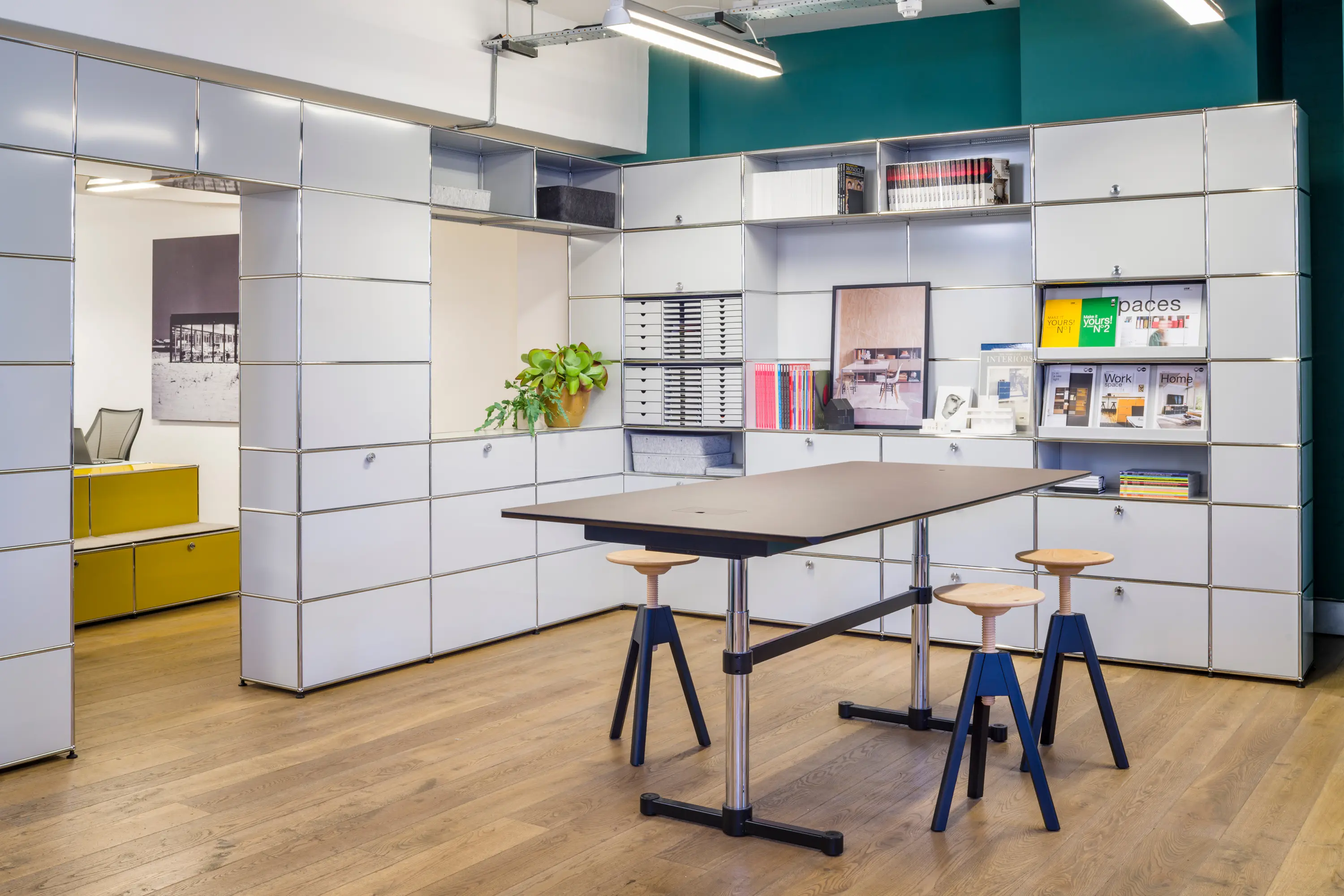 USM - USM Haller Storage | Light Gray