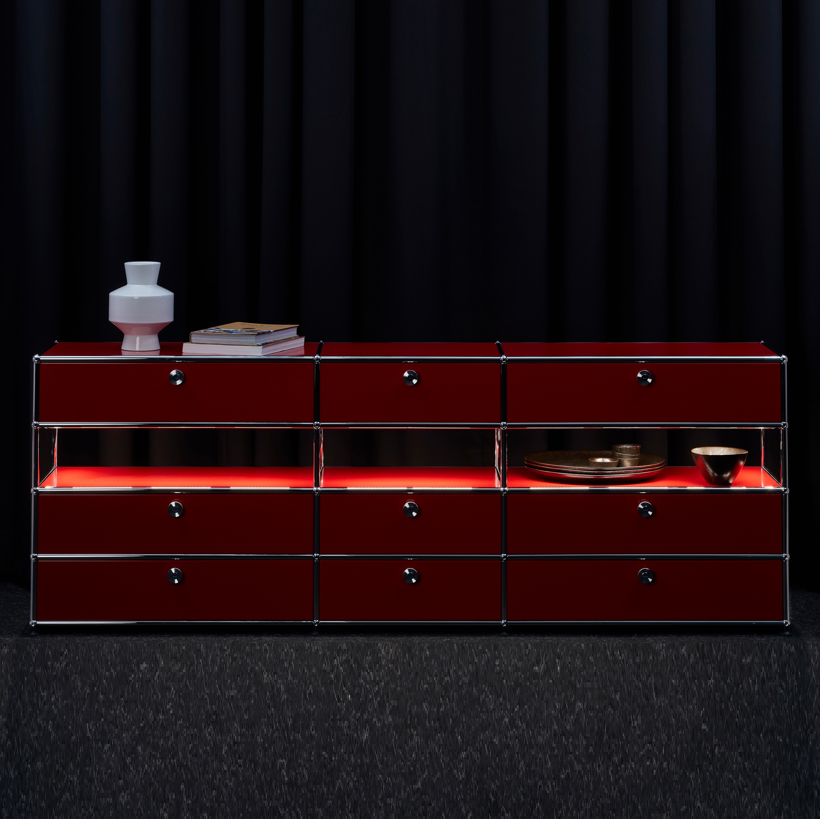 Produkt USM Haller E Sideboard | USM Rubinrot des Herstellers USM anzeigen