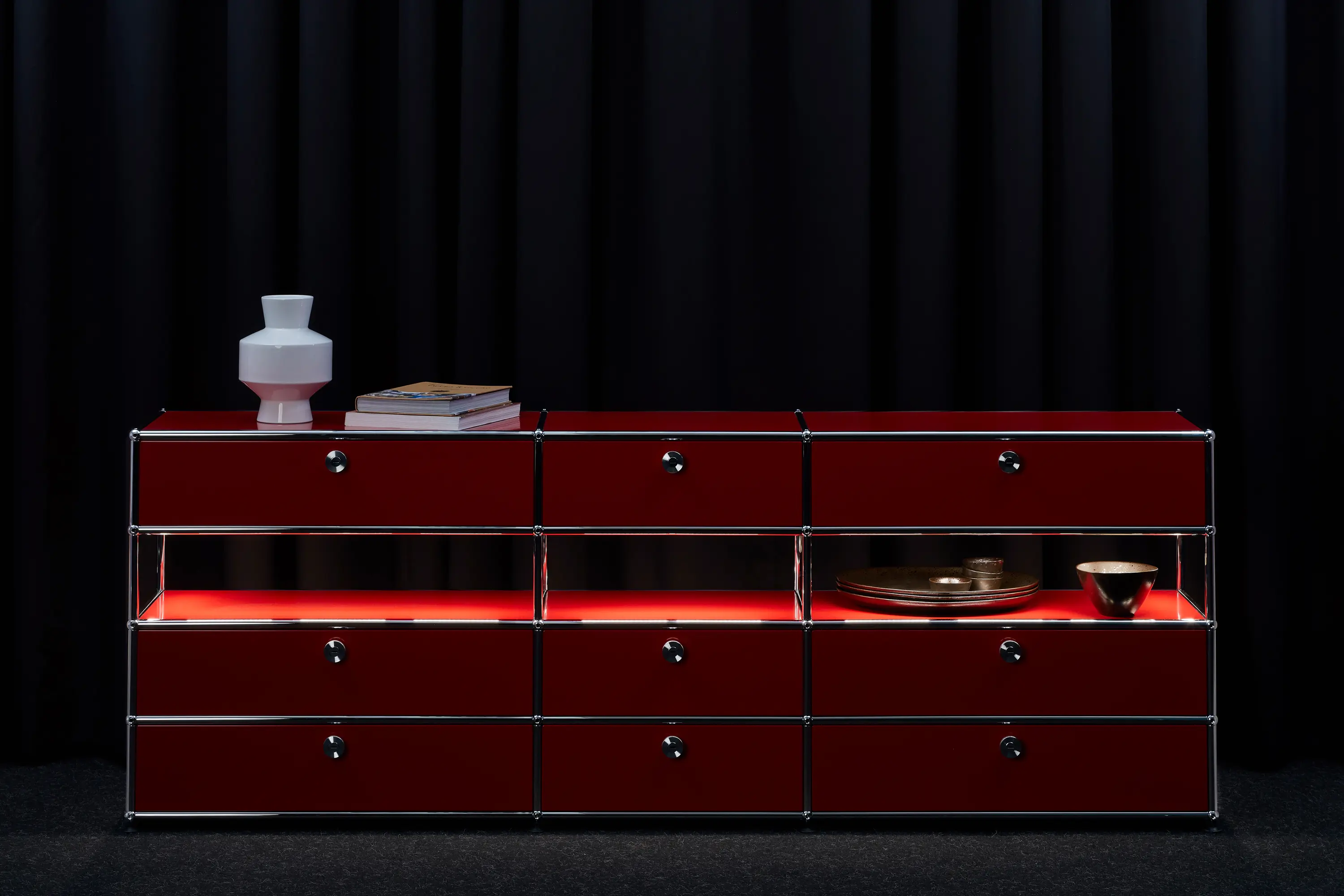 USM - USM Haller E Credenza | USM Ruby Red