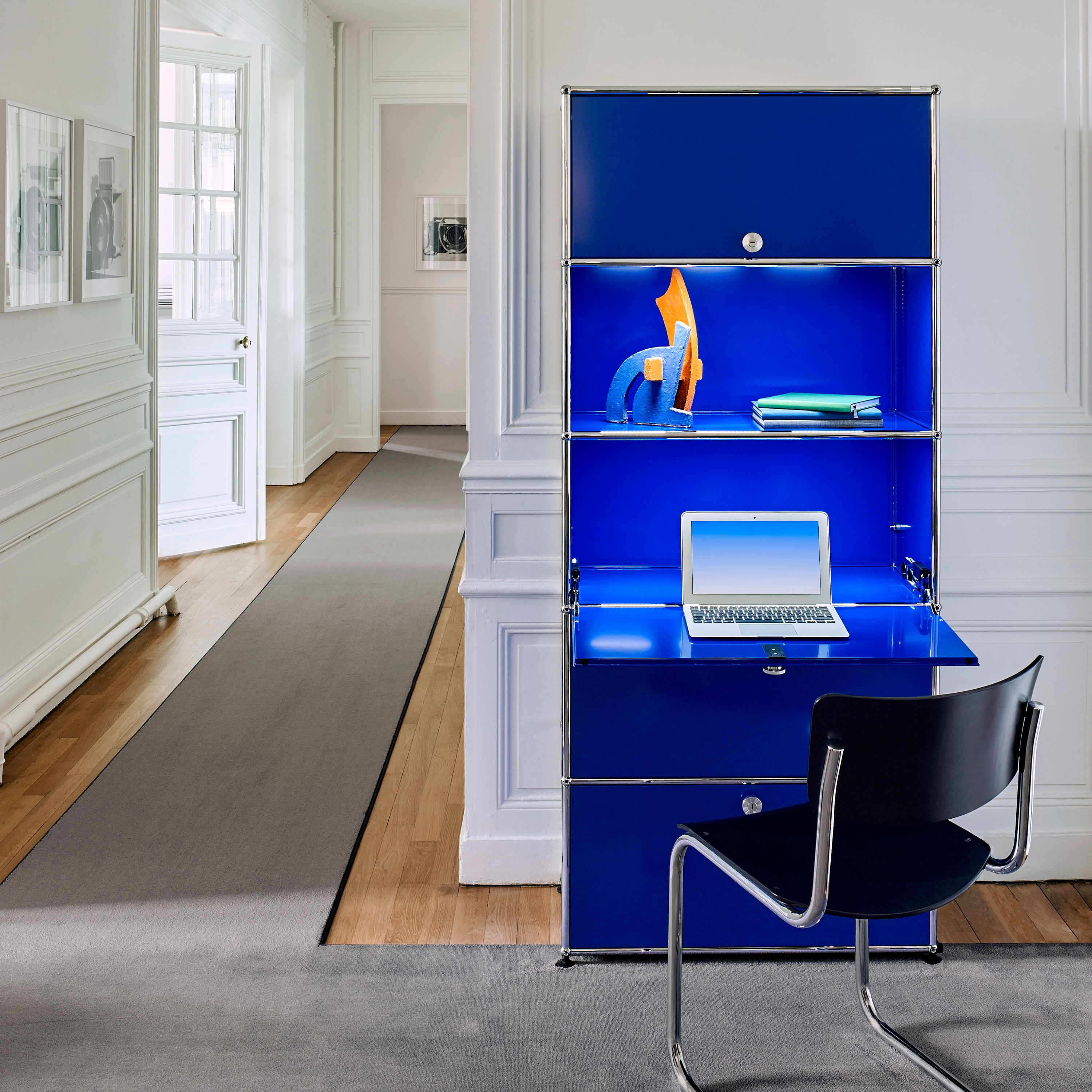 Display product USM Haller E Shelf | Gentian Blue from manufacturer USM