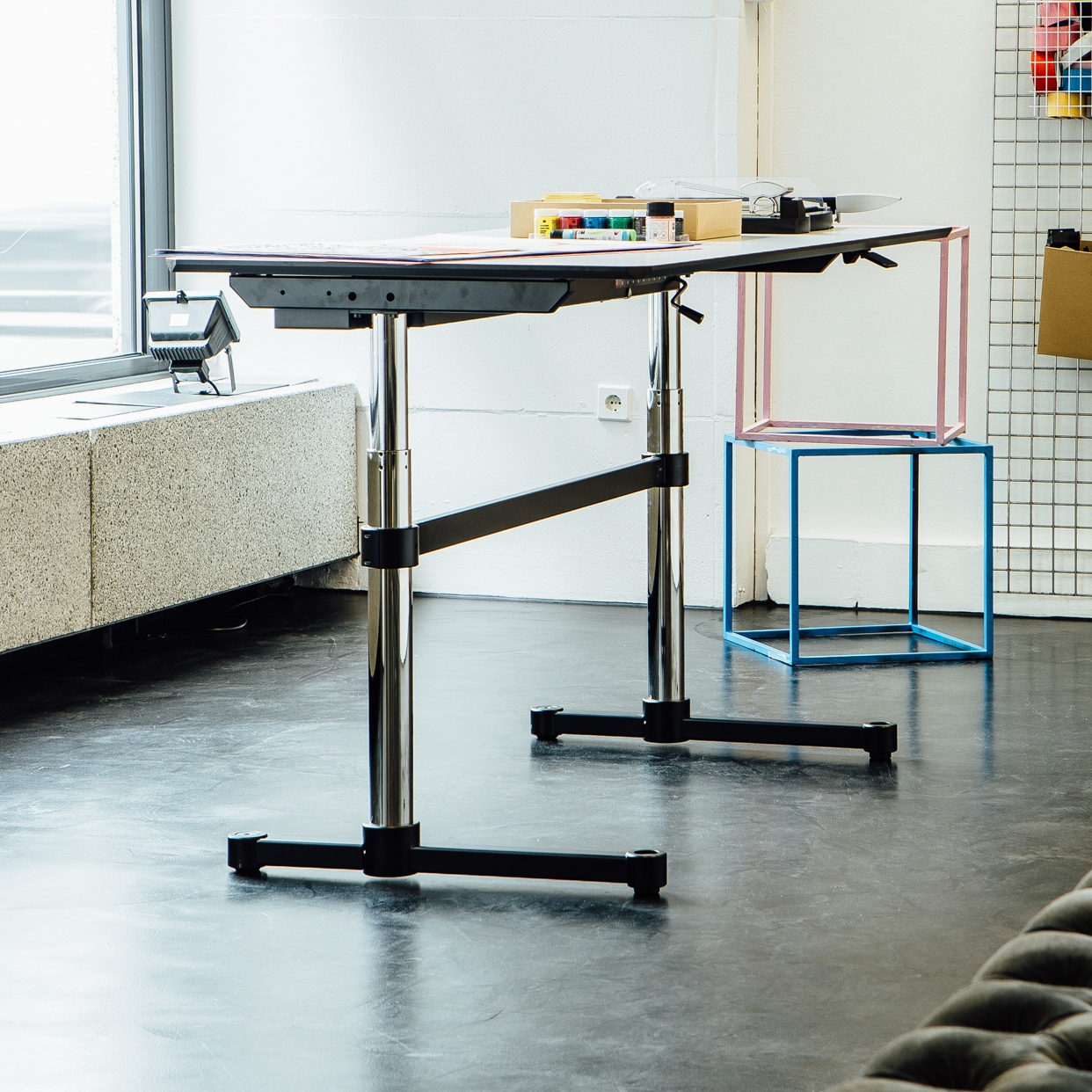 Mostra il prodotto USM Kitos M | Pure White del produttore USM