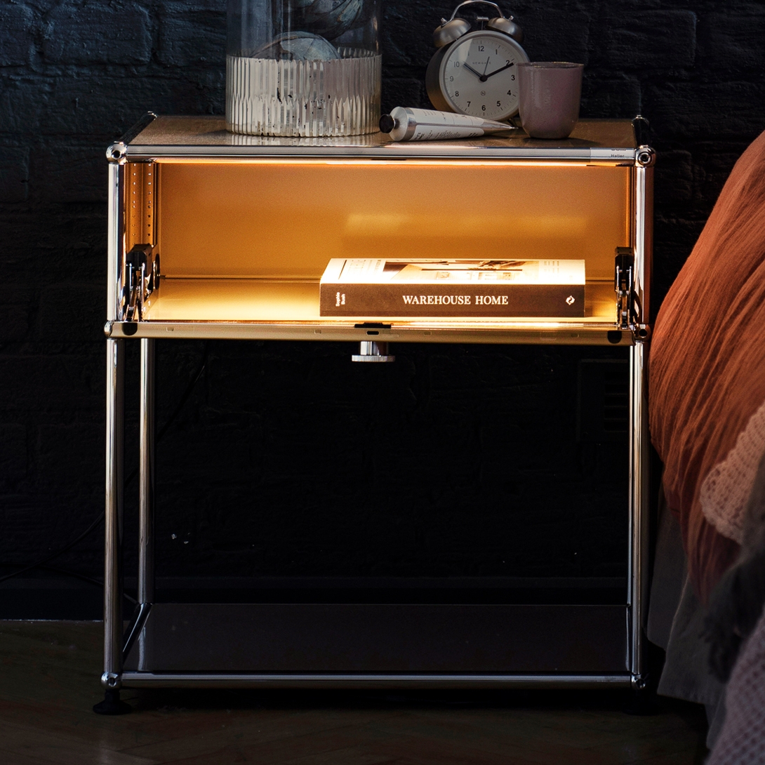 Mostra il prodotto USM Haller E Sidetable | Light Gray del produttore USM