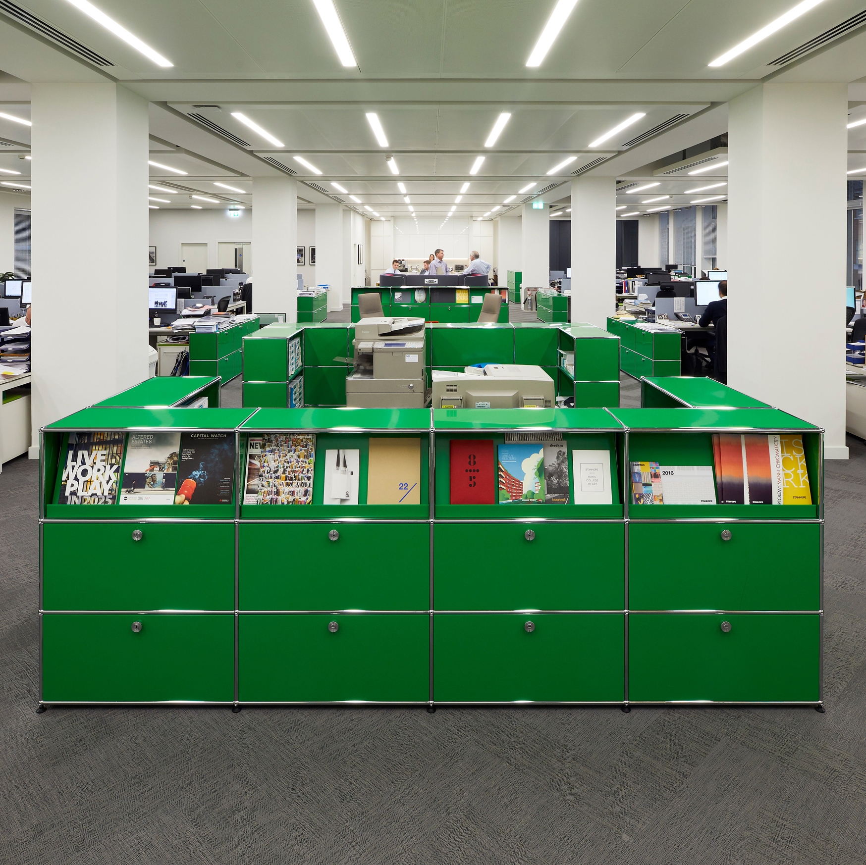 Display product USM Haller Reception Station | USM Green from manufacturer USM