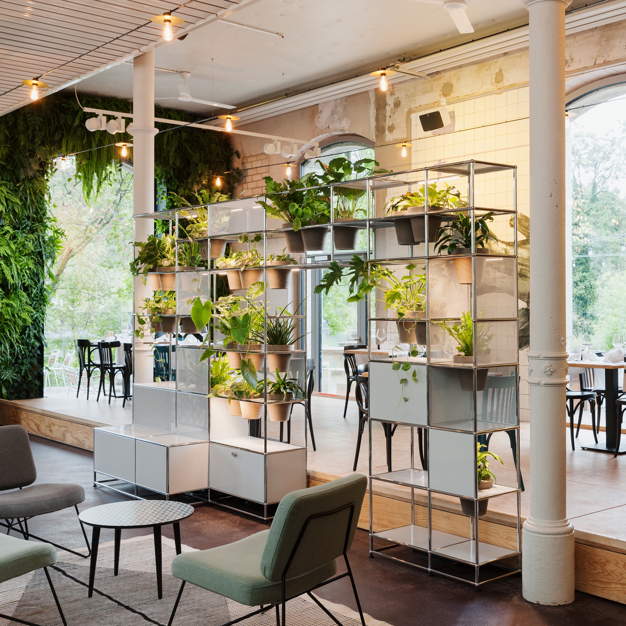 Display product USM Haller Shelving with World of Plants | Light Gray from manufacturer USM