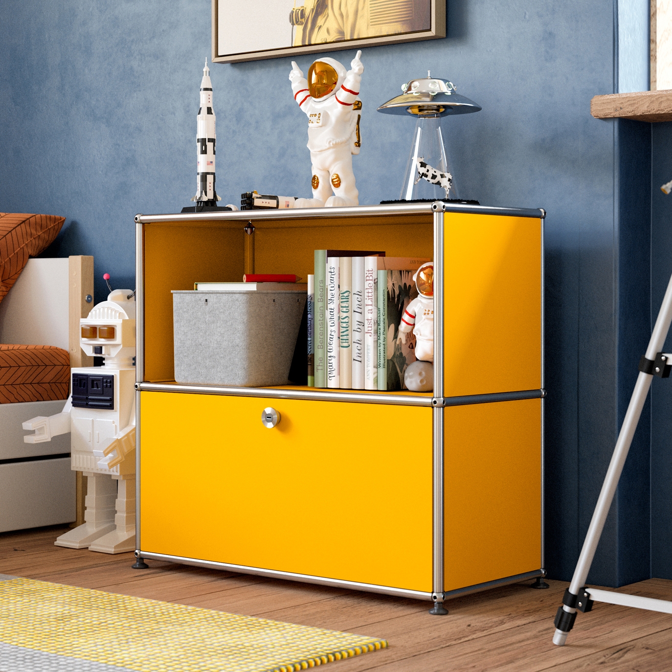 USM Haller Credenza | Golden Yellow