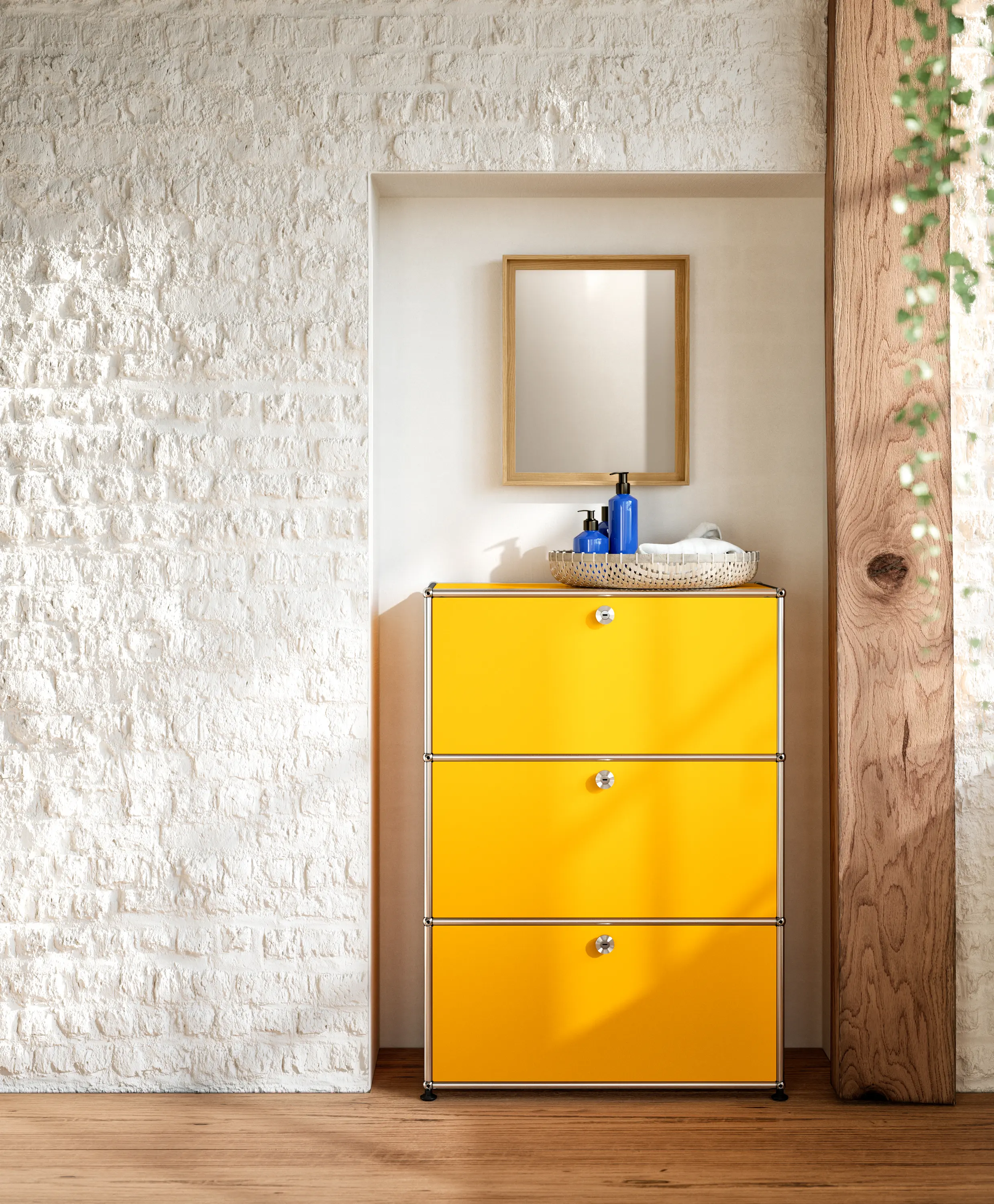 USM - USM Haller Storage | Golden yellow