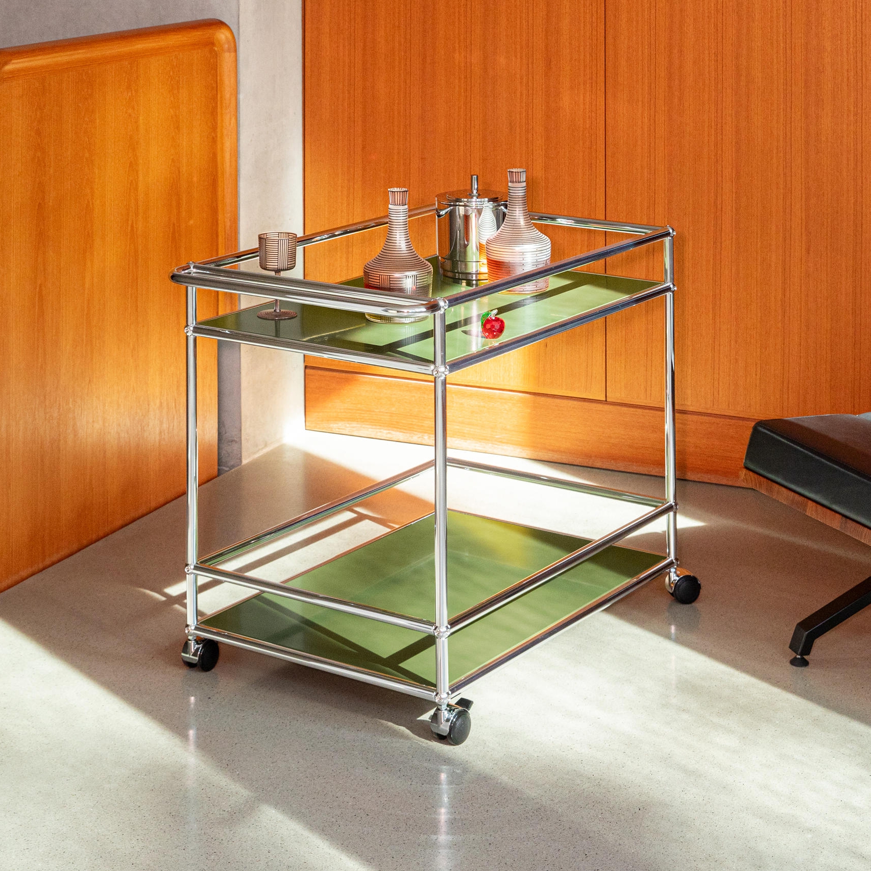 USM Serving Trolley | Olive Green
